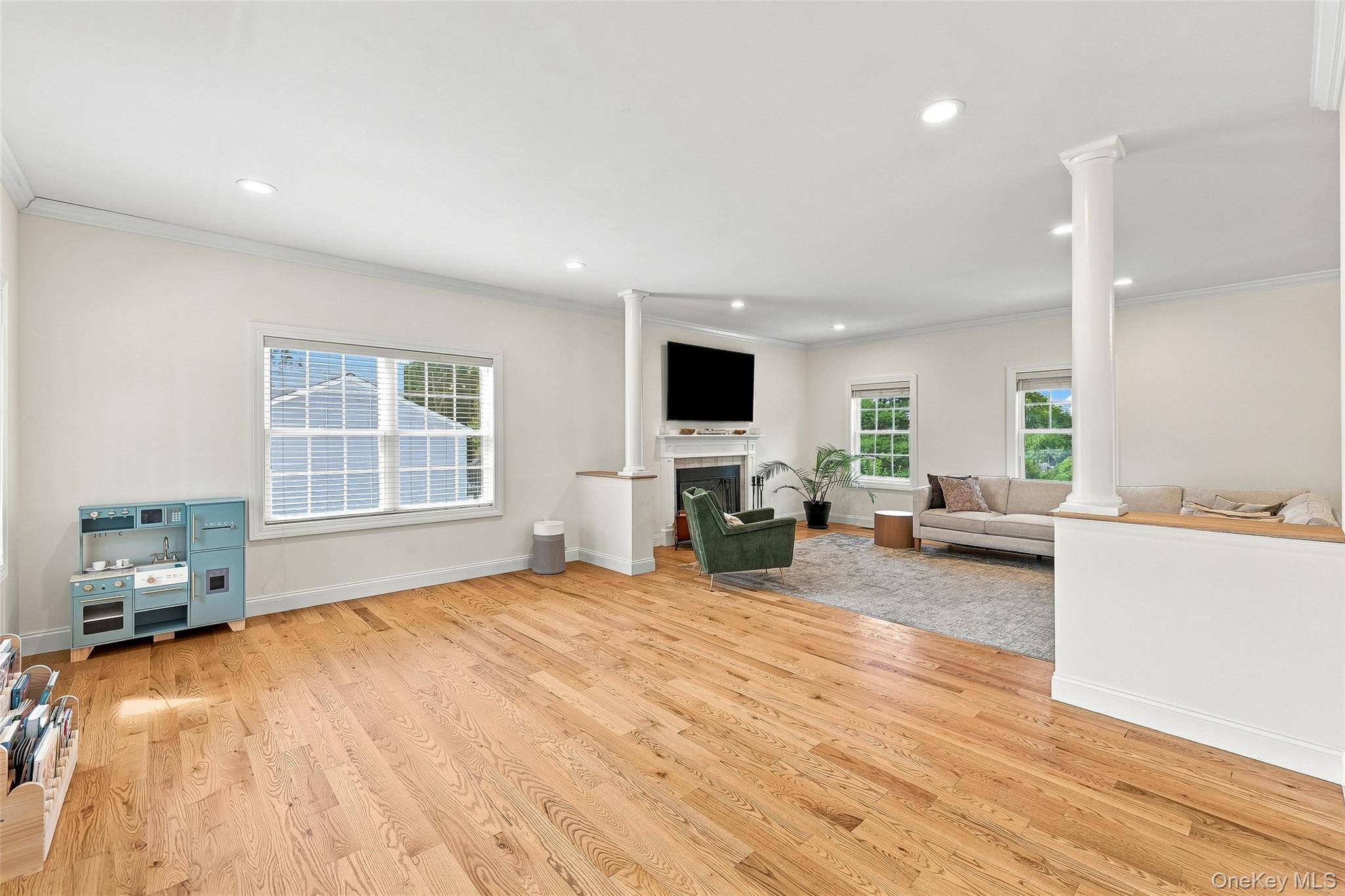 Photo 6 of this property