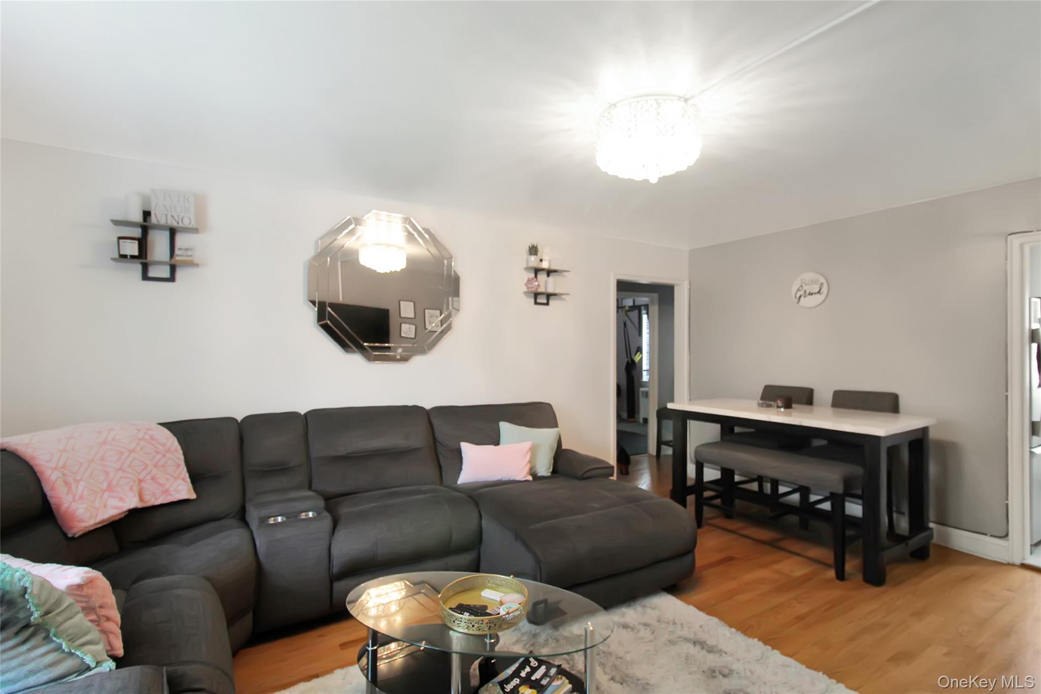 Photo 4 of this property