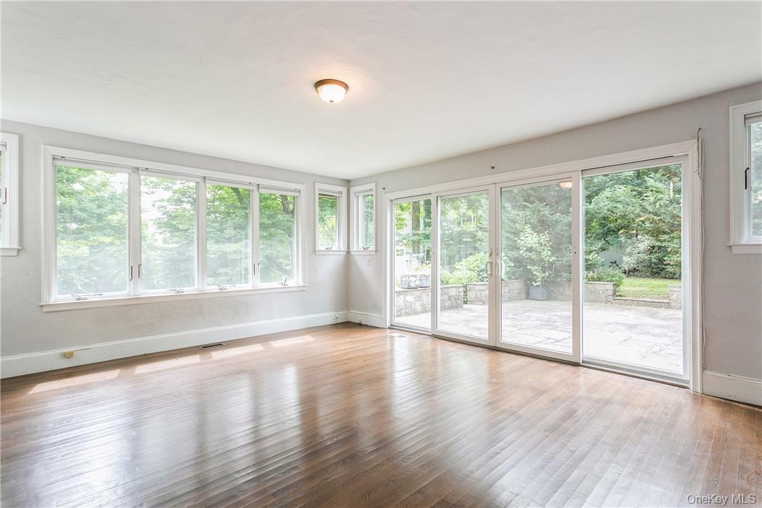 Photo 11 of this property
