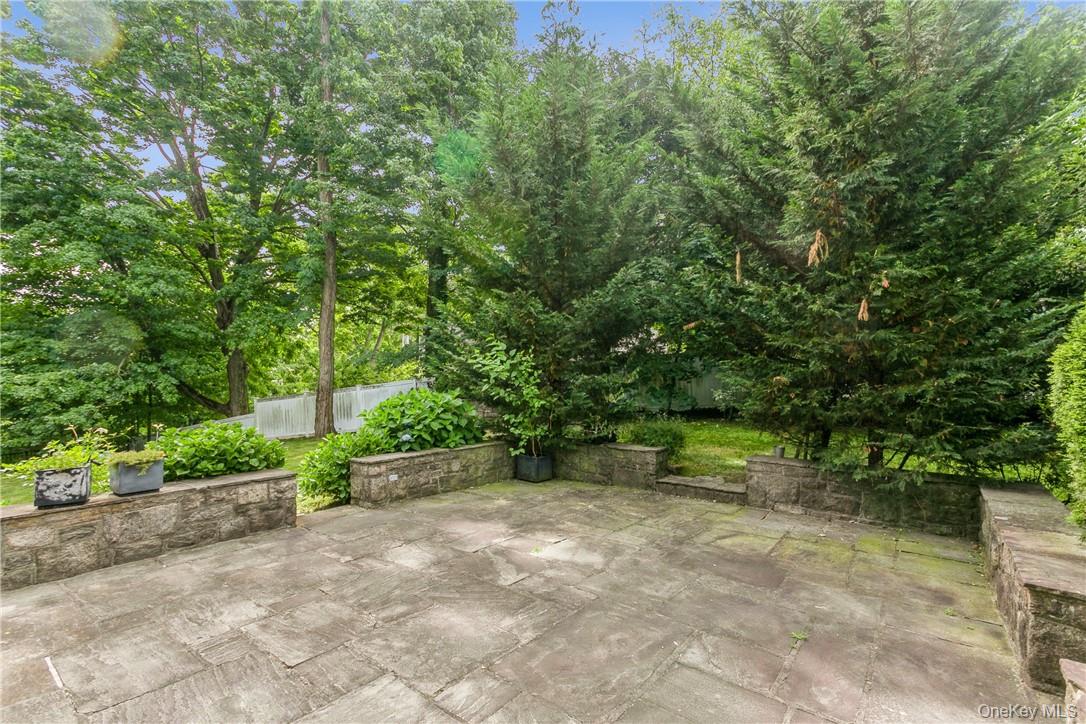 Photo 31 of this property