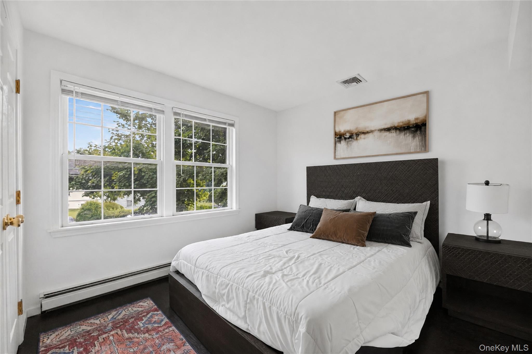 Photo 3 of this property
