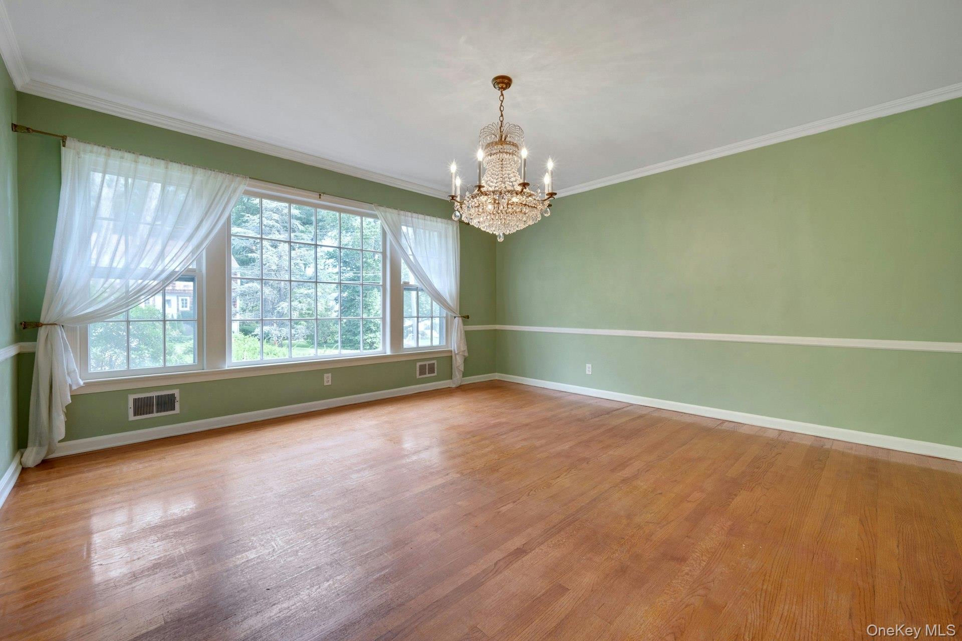 Photo 9 of this property
