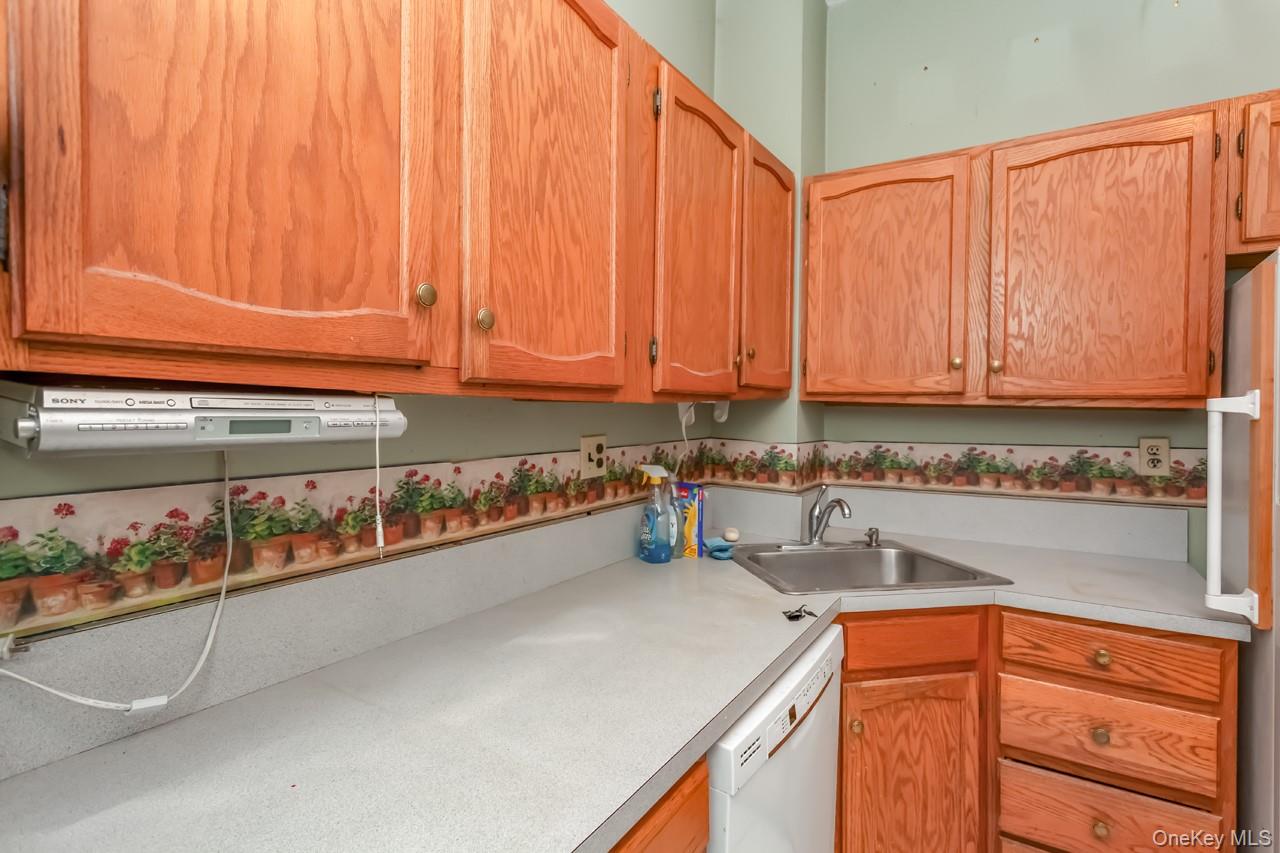 Photo 7 of this property