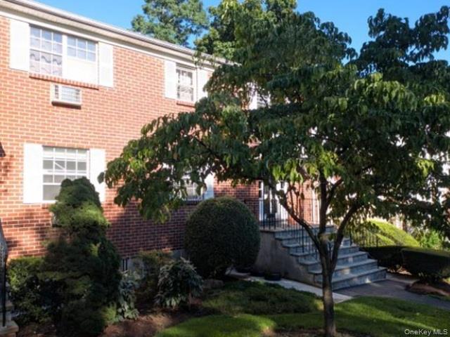 Photo 3 of this property
