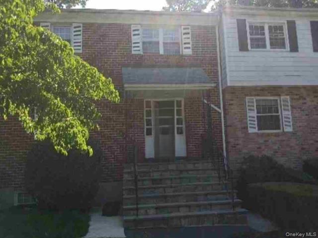 Welcome to affordable living in New York at the Woodland Hills Condomi...