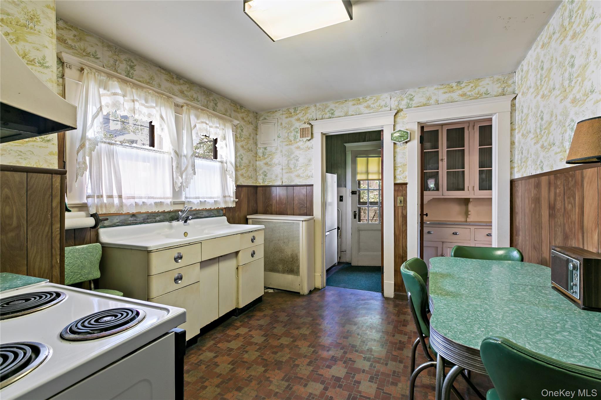 Photo 13 of this property