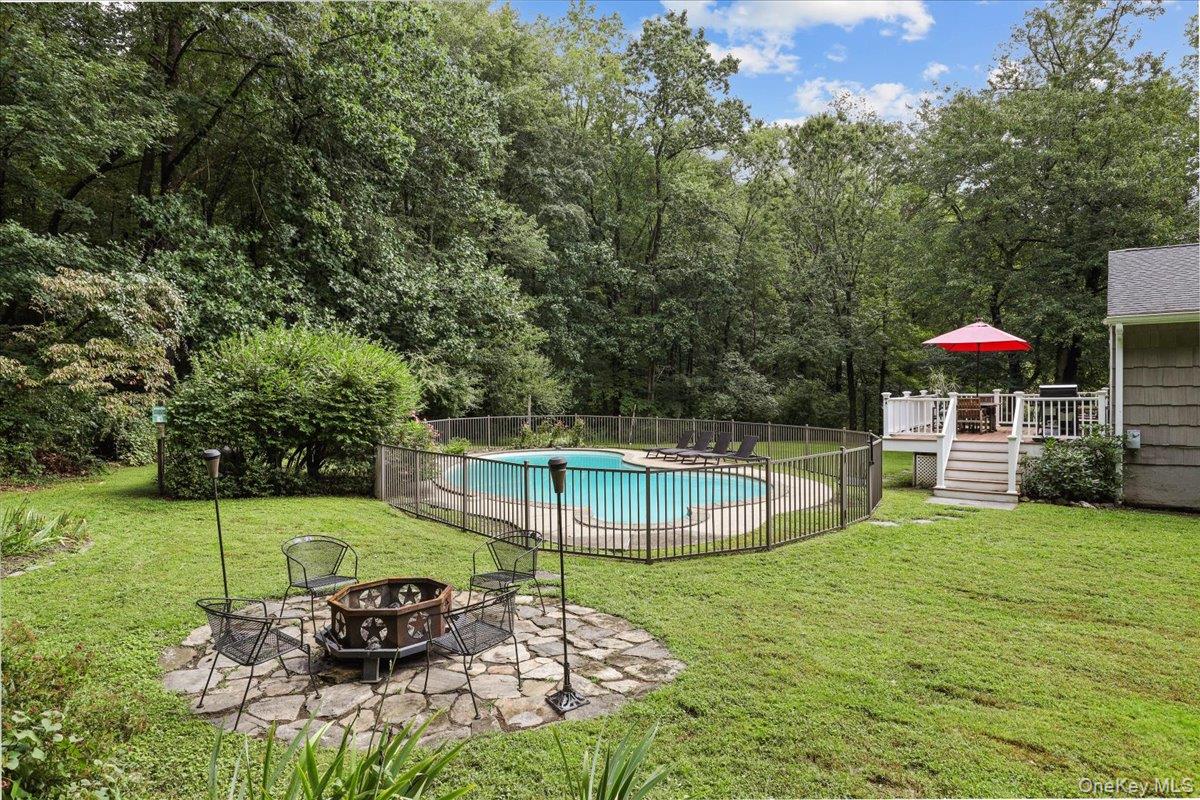 Photo 3 of this property