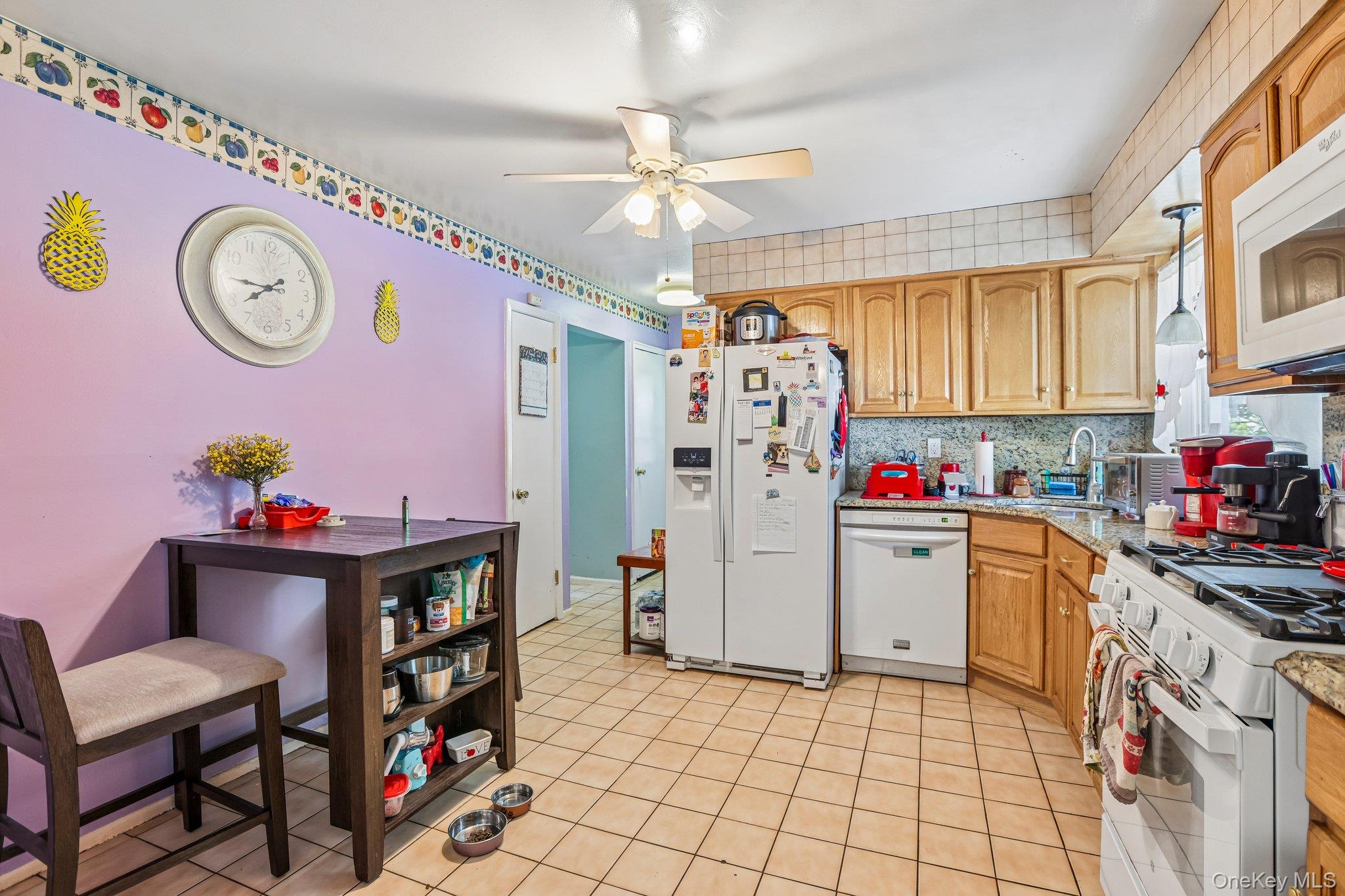 Photo 11 of this property
