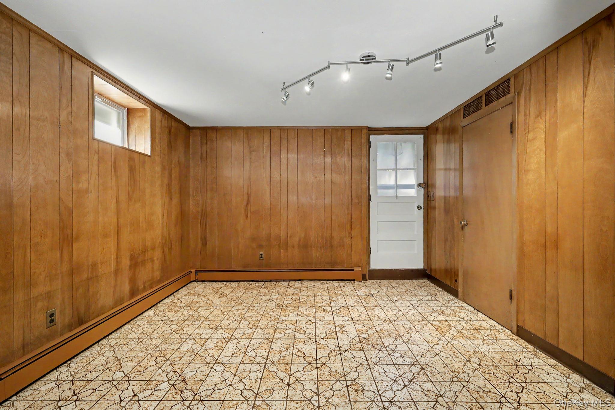 Photo 32 of this property