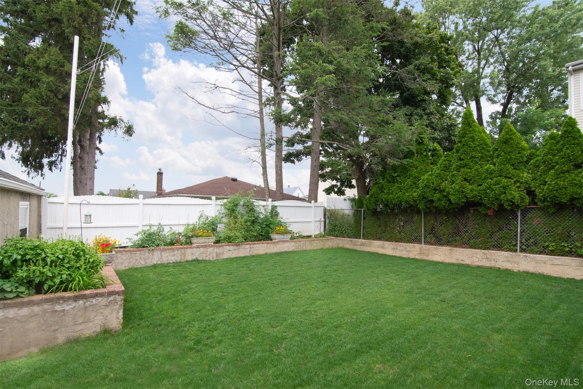 Photo 5 of this property