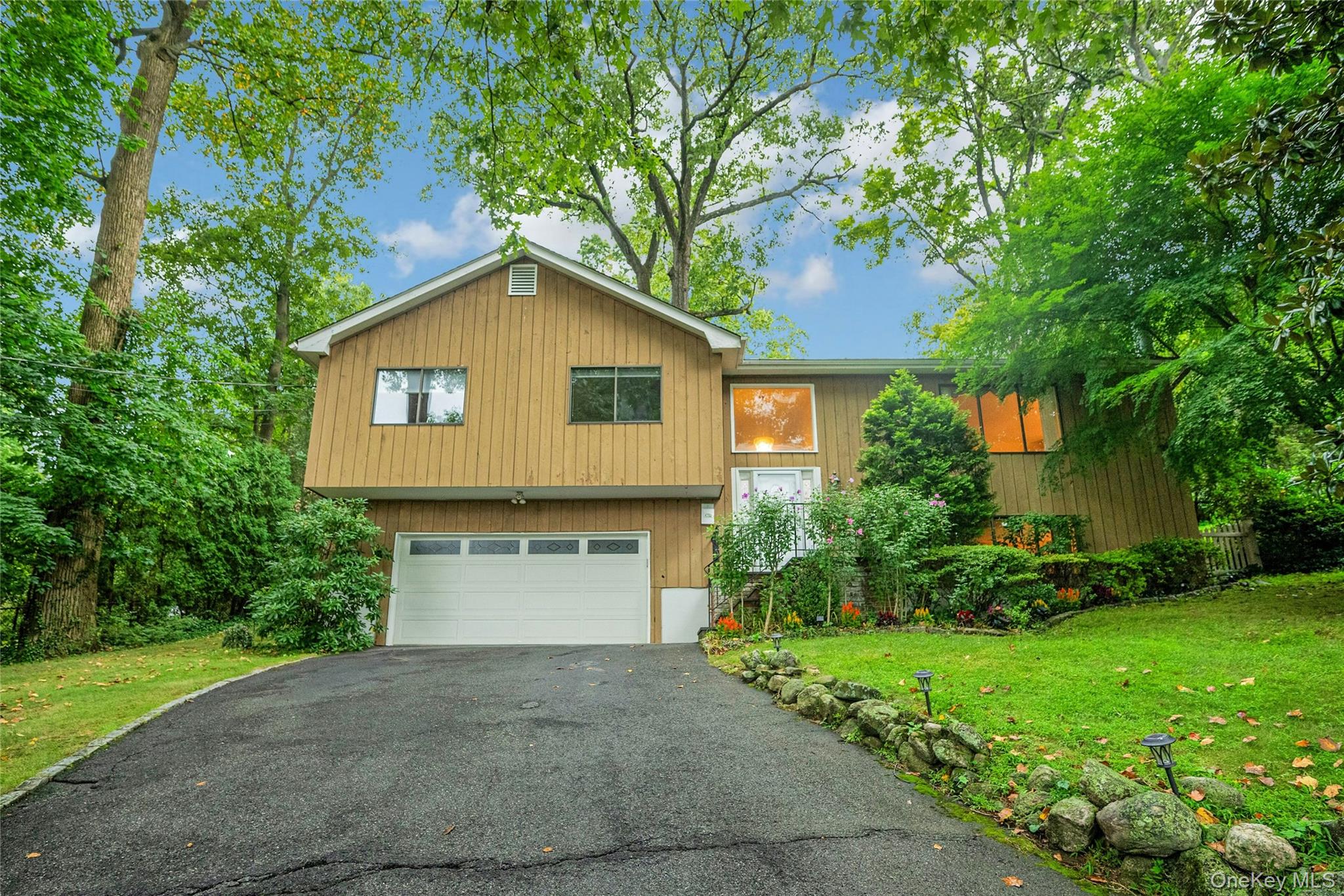 Photo 3 of this property