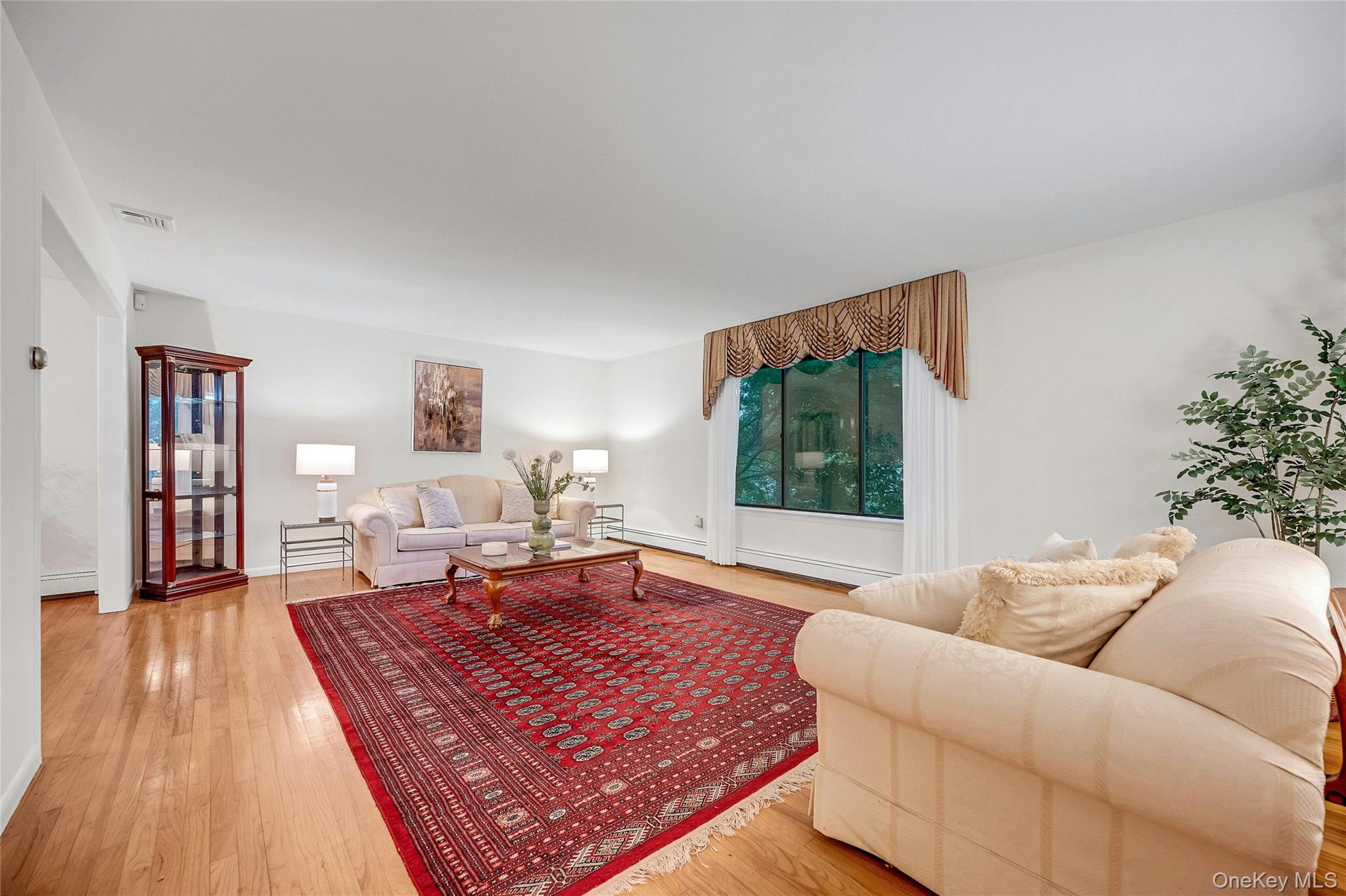 Photo 8 of this property