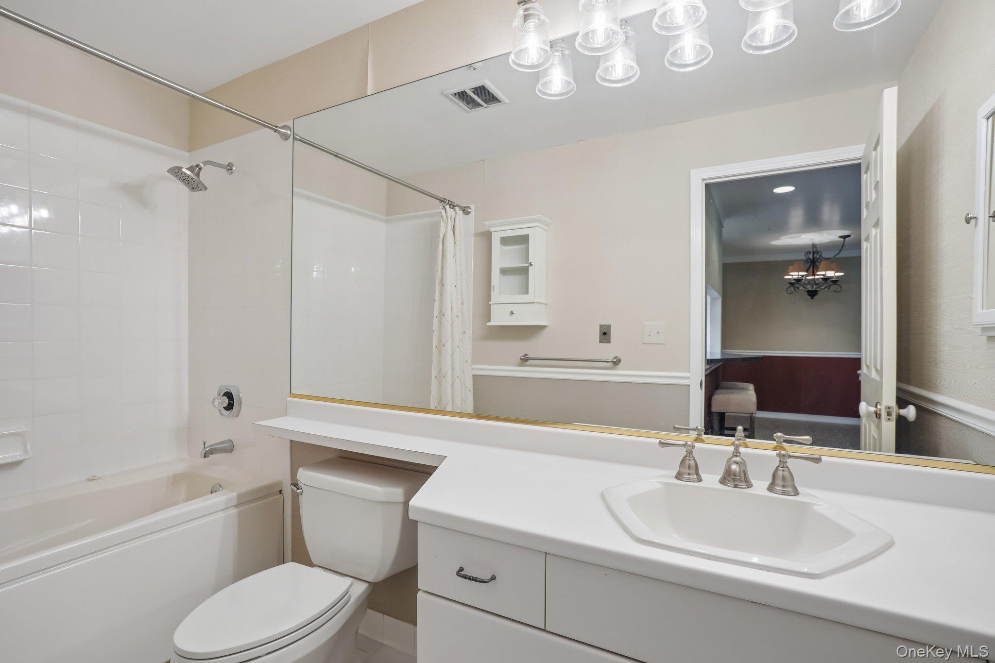 Photo 9 of this property