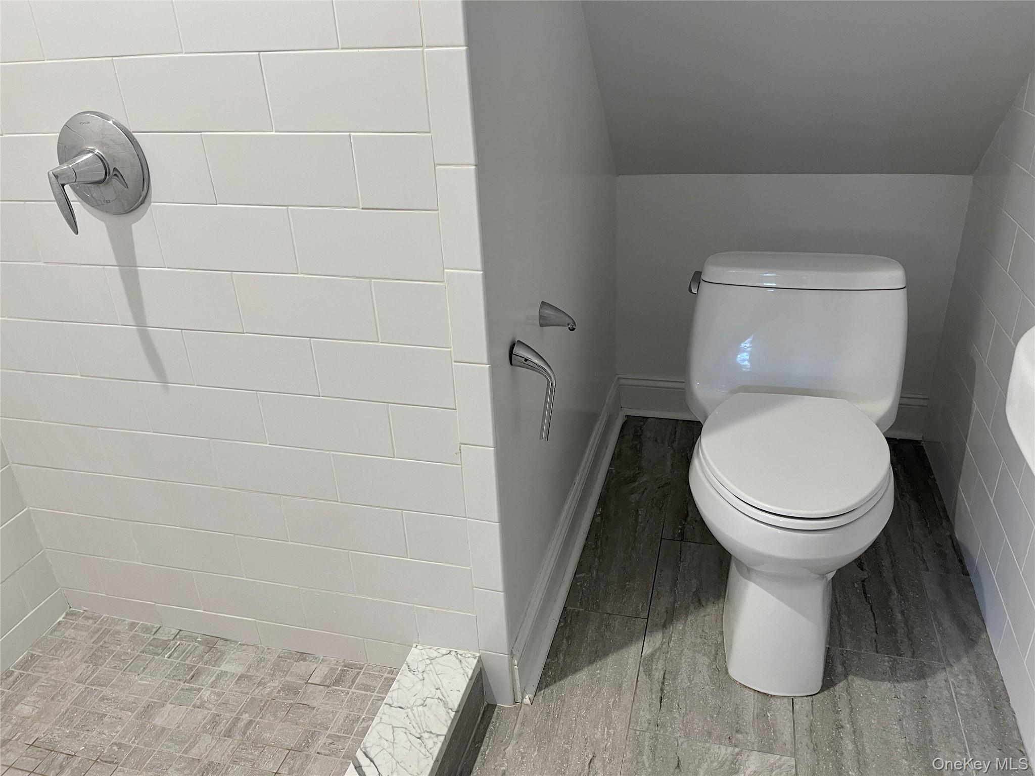 Photo 4 of this property