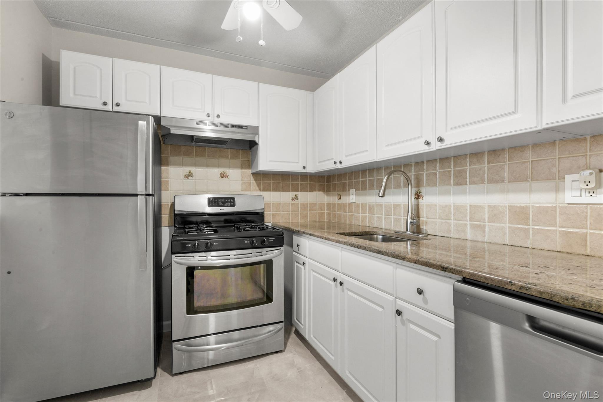 Photo 7 of this property