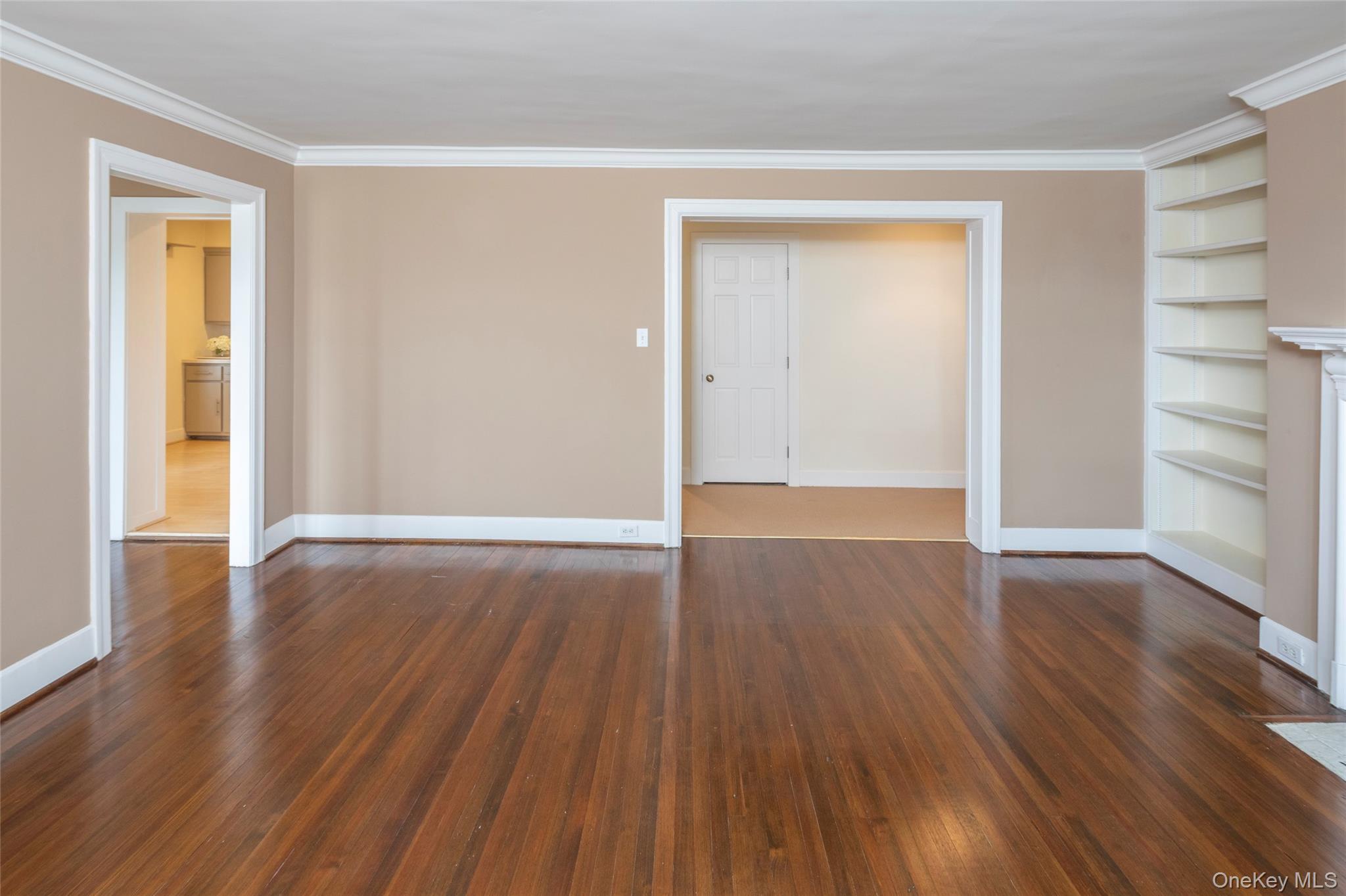 Photo 4 of this property