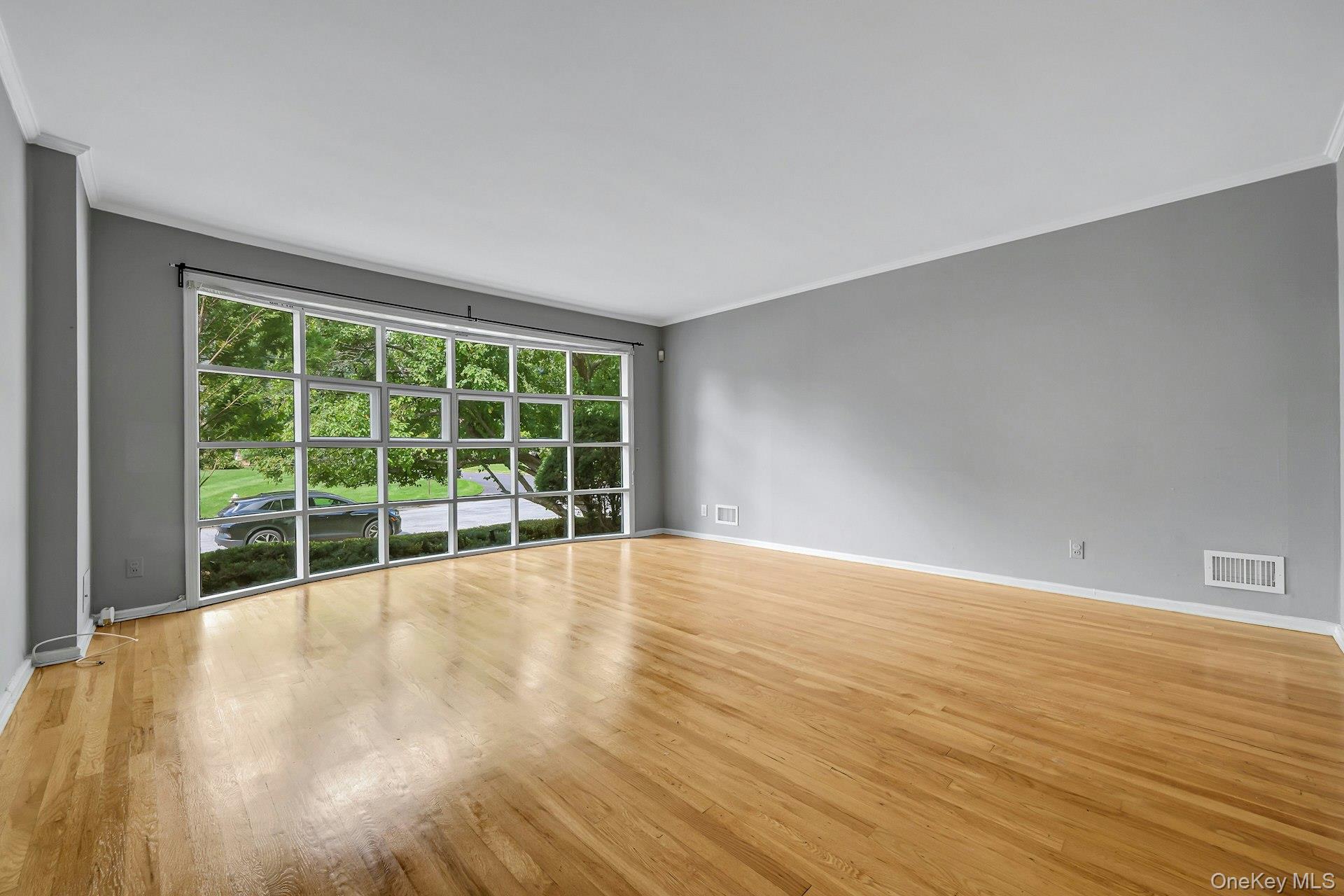 Photo 7 of this property
