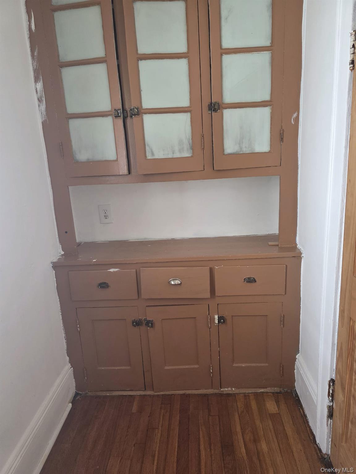 Photo 33 of this property