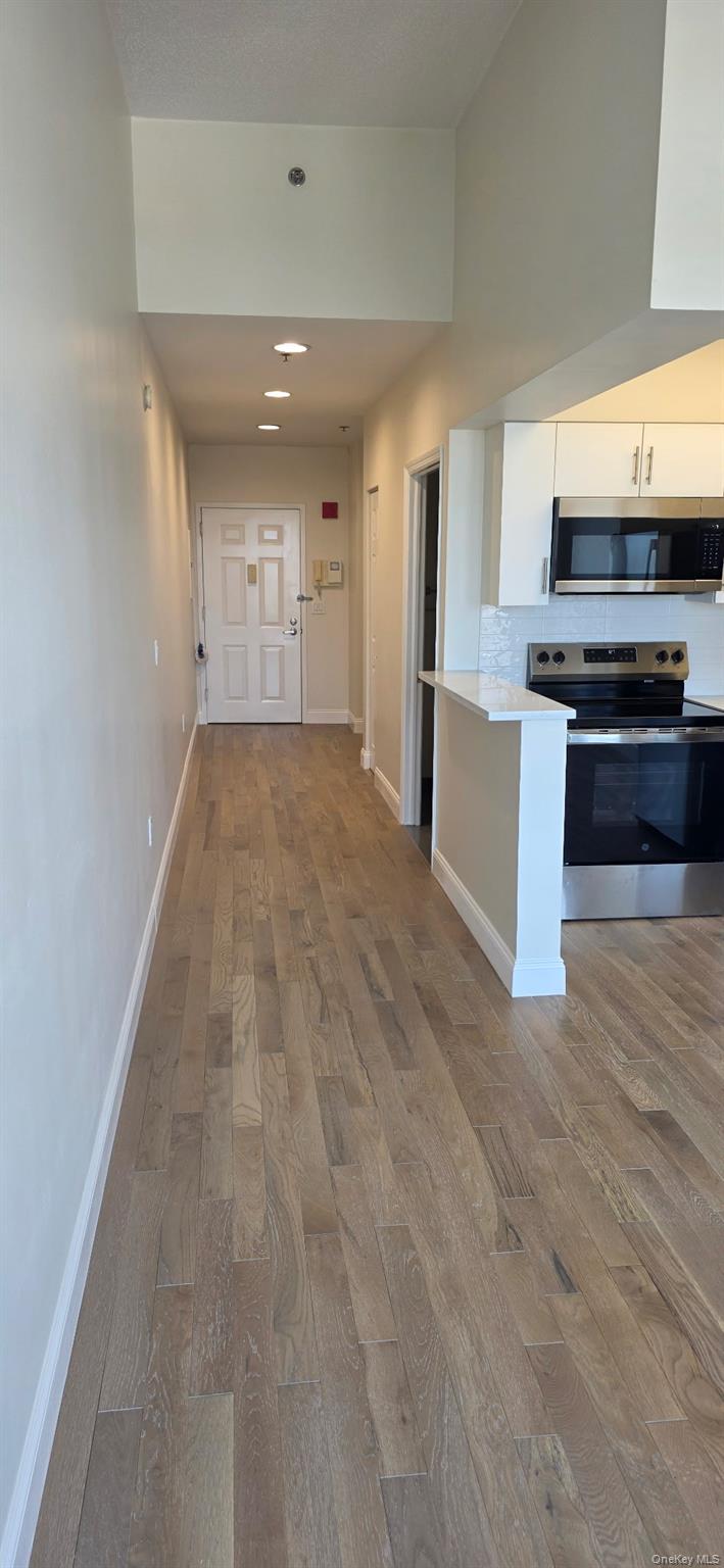 Photo 4 of this property