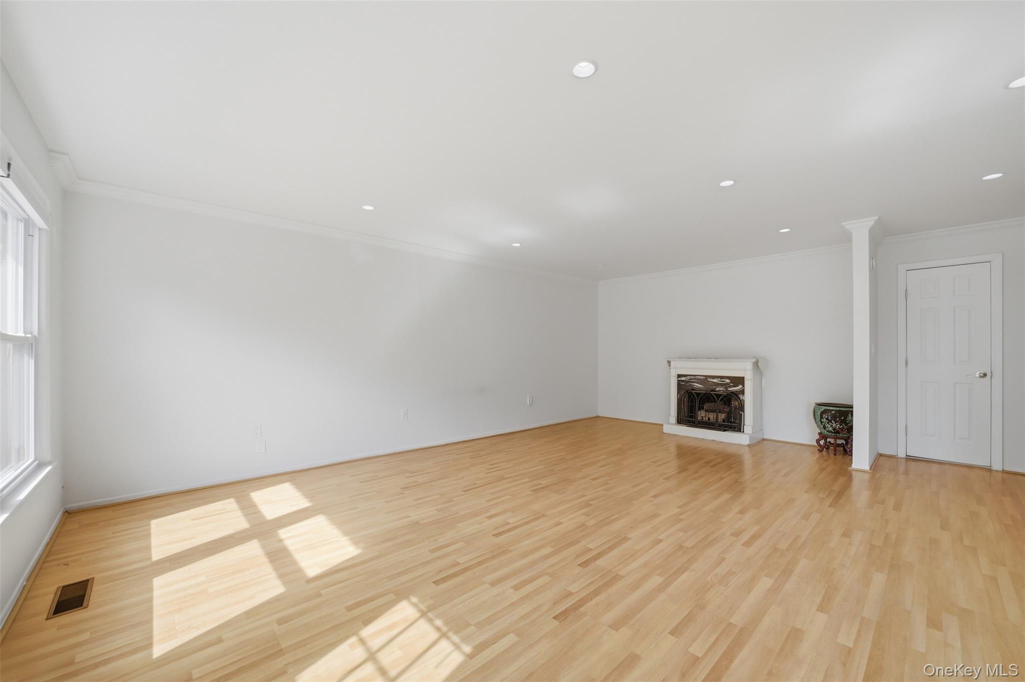 Photo 6 of this property