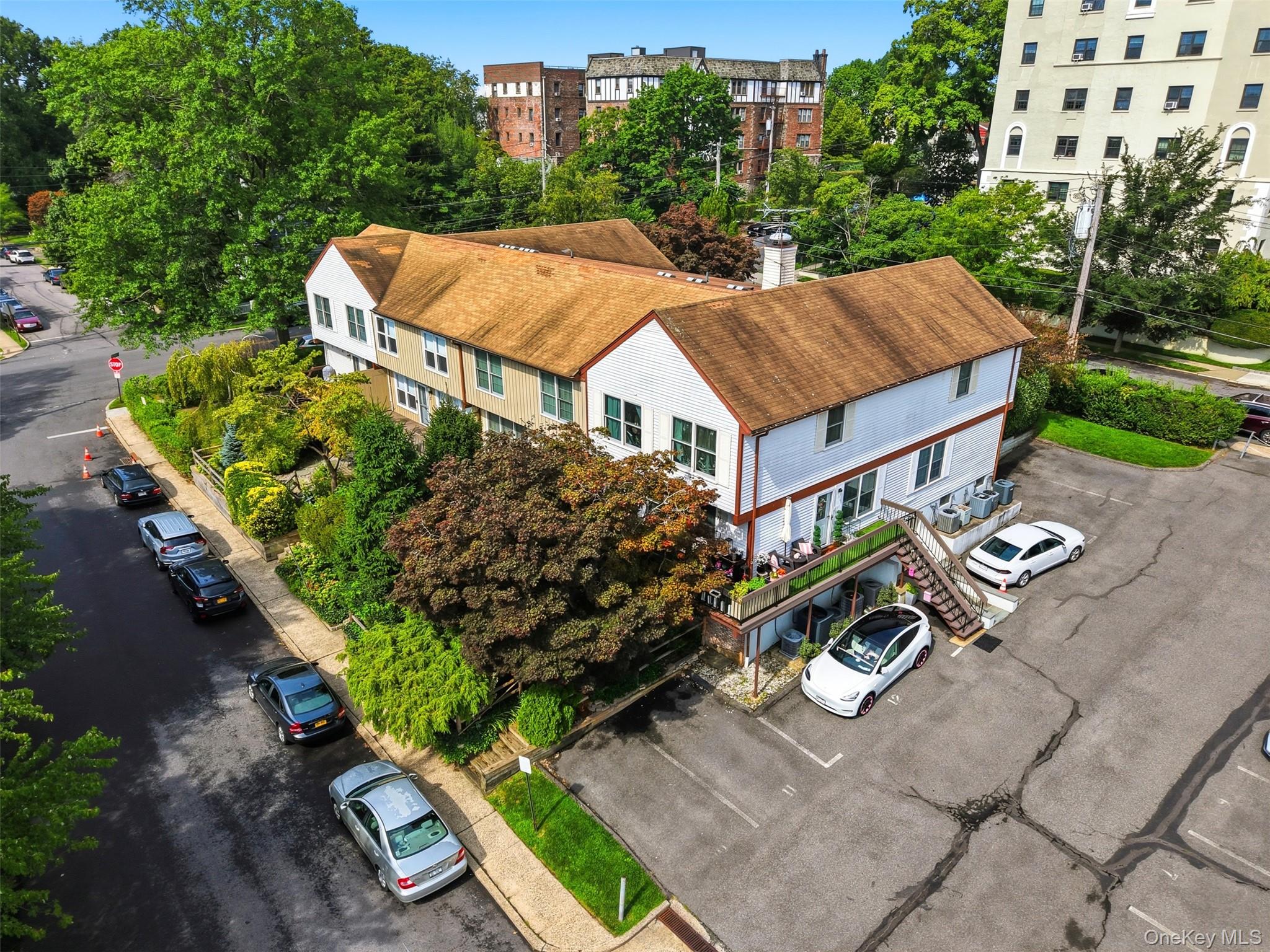 Photo 34 of this property