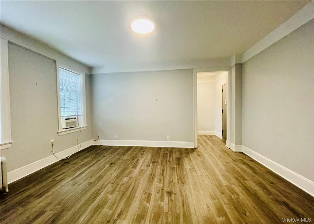 Photo 4 of this property