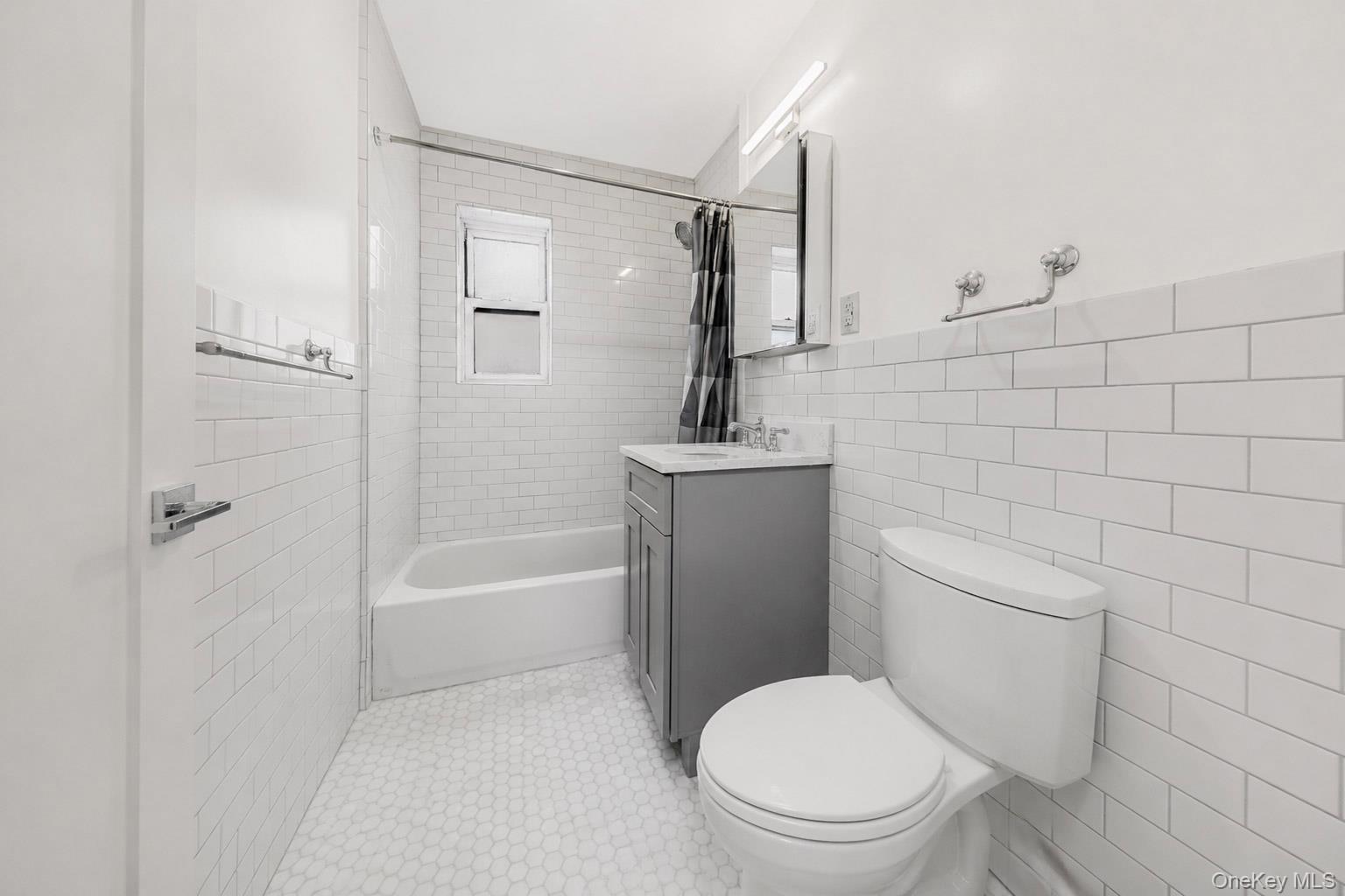 Photo 10 of this property