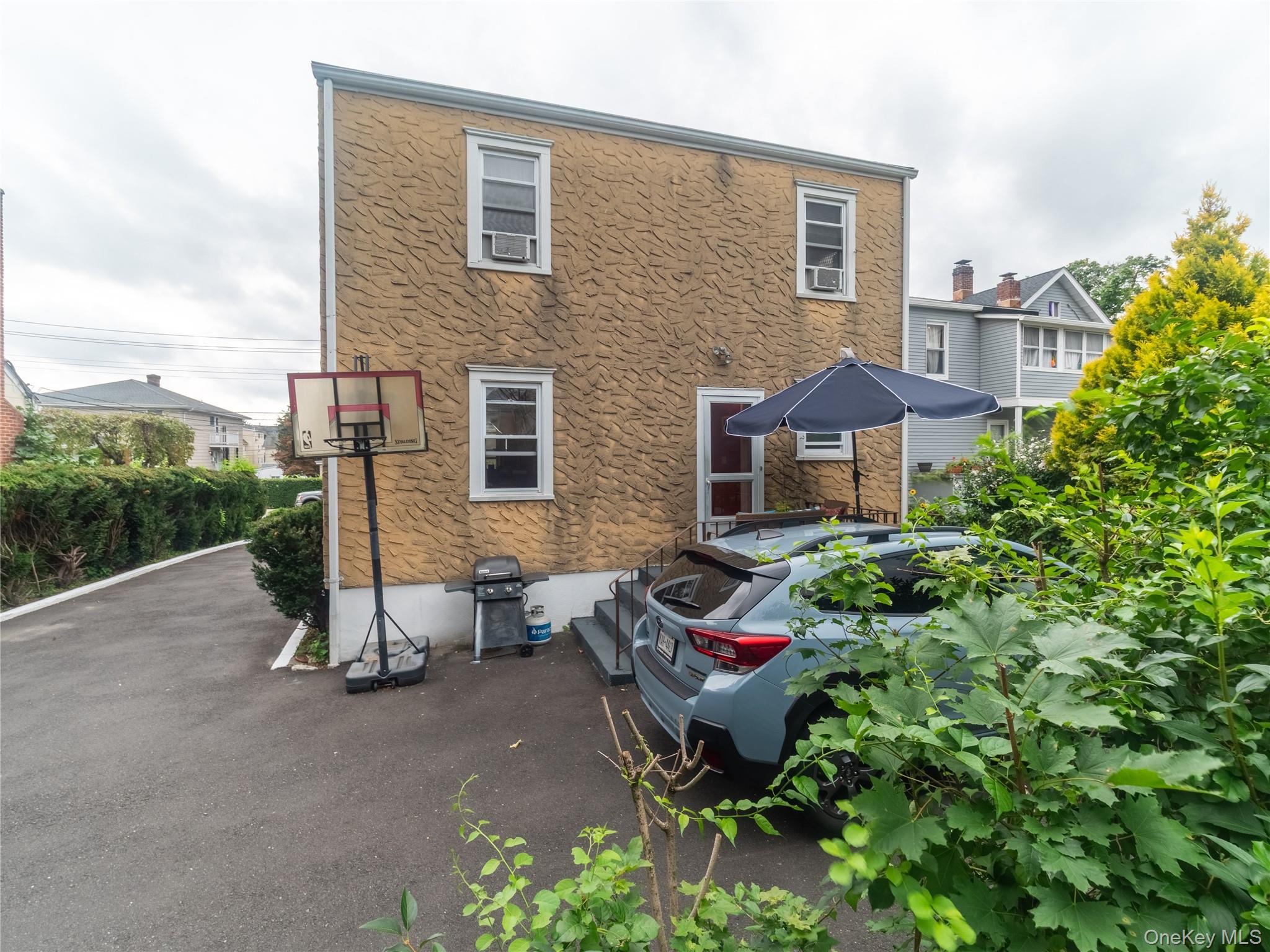 Photo 5 of this property