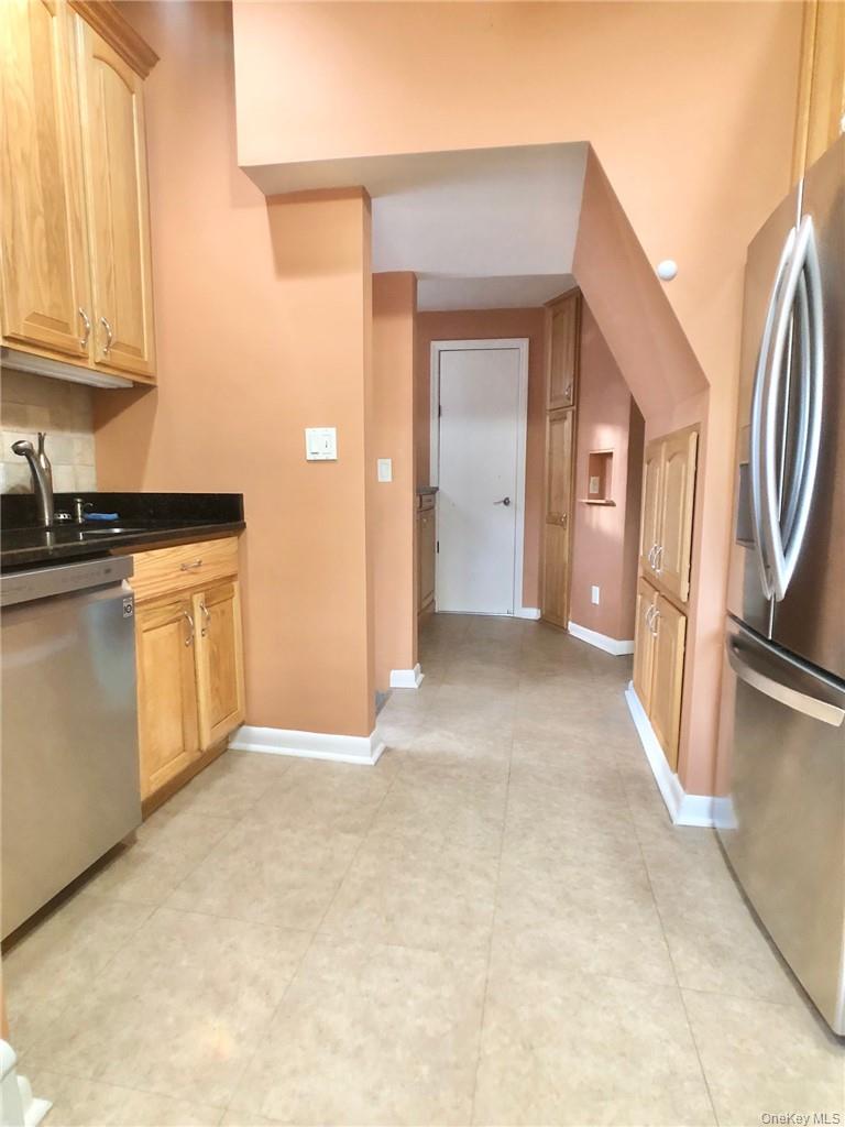 Photo 4 of this property