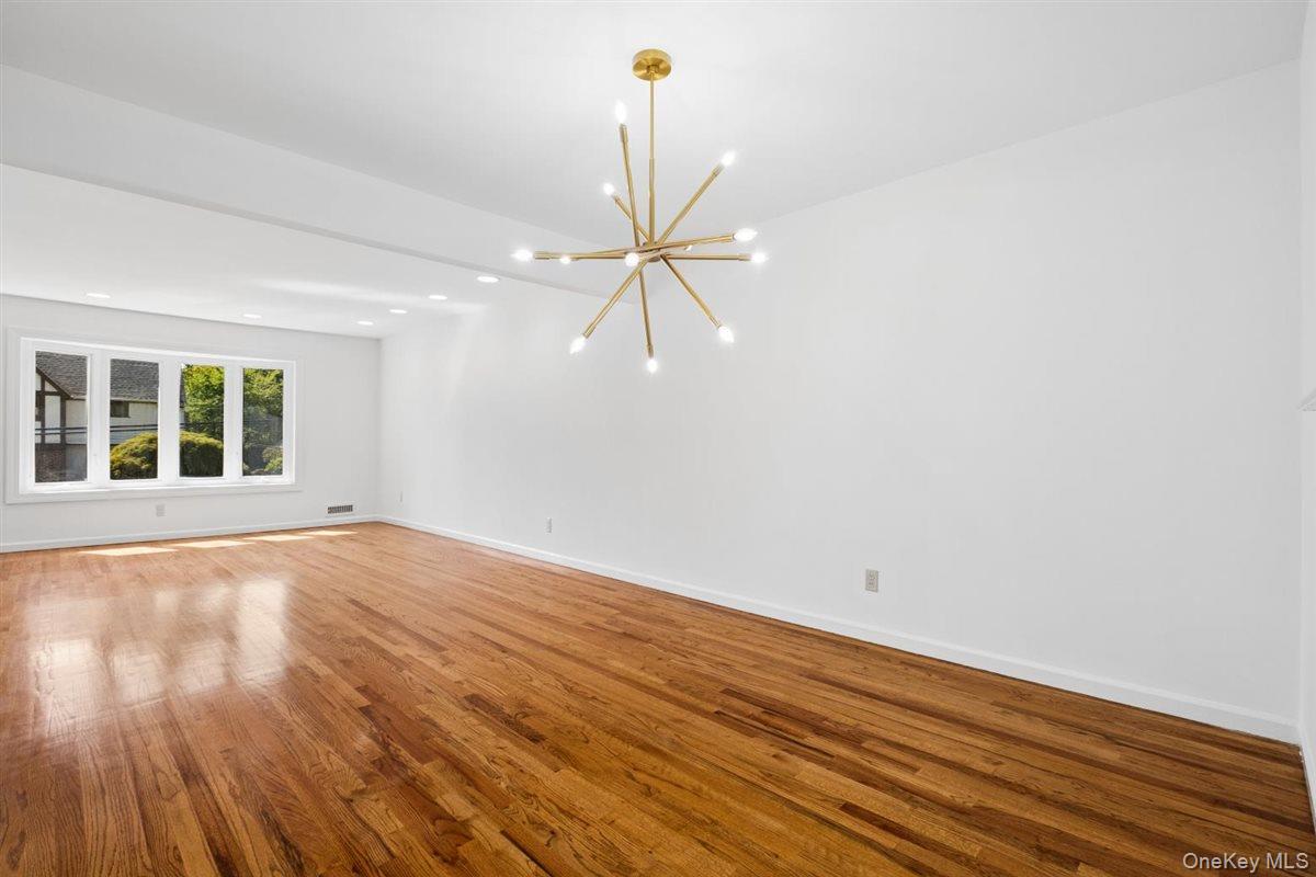 Photo 4 of this property