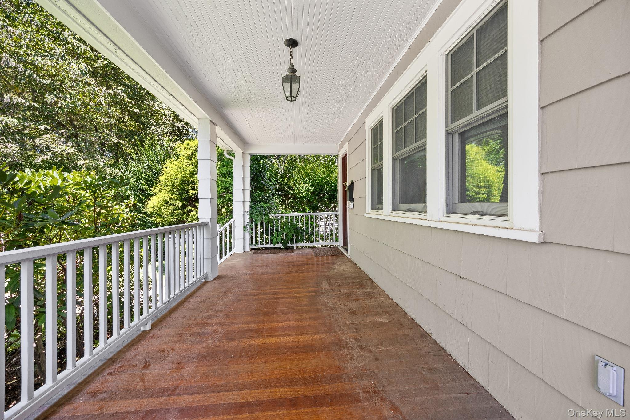 Photo 3 of this property