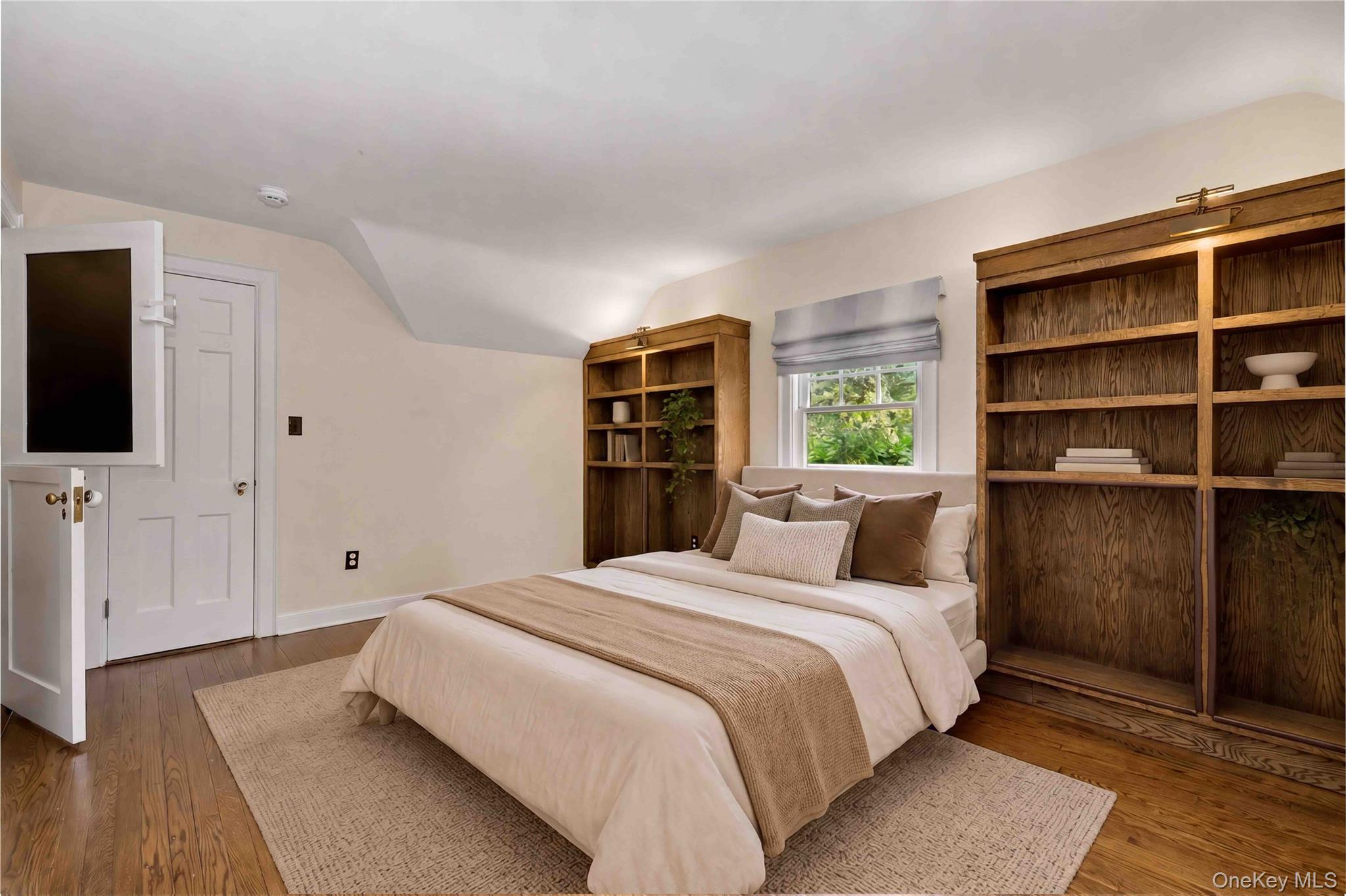 Photo 18 of this property