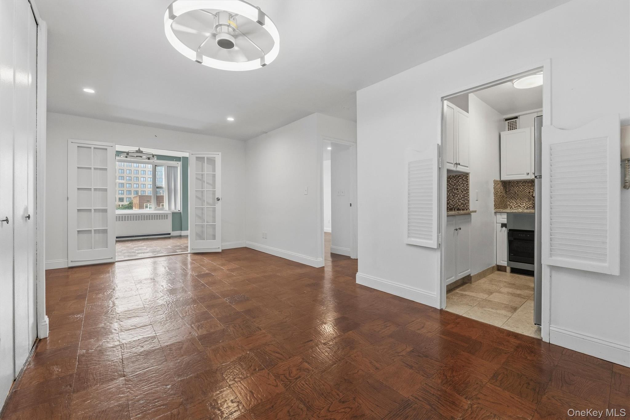 Photo 4 of this property