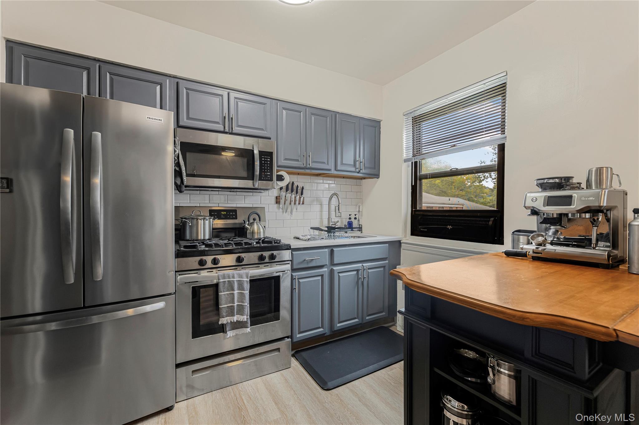 Photo 9 of this property
