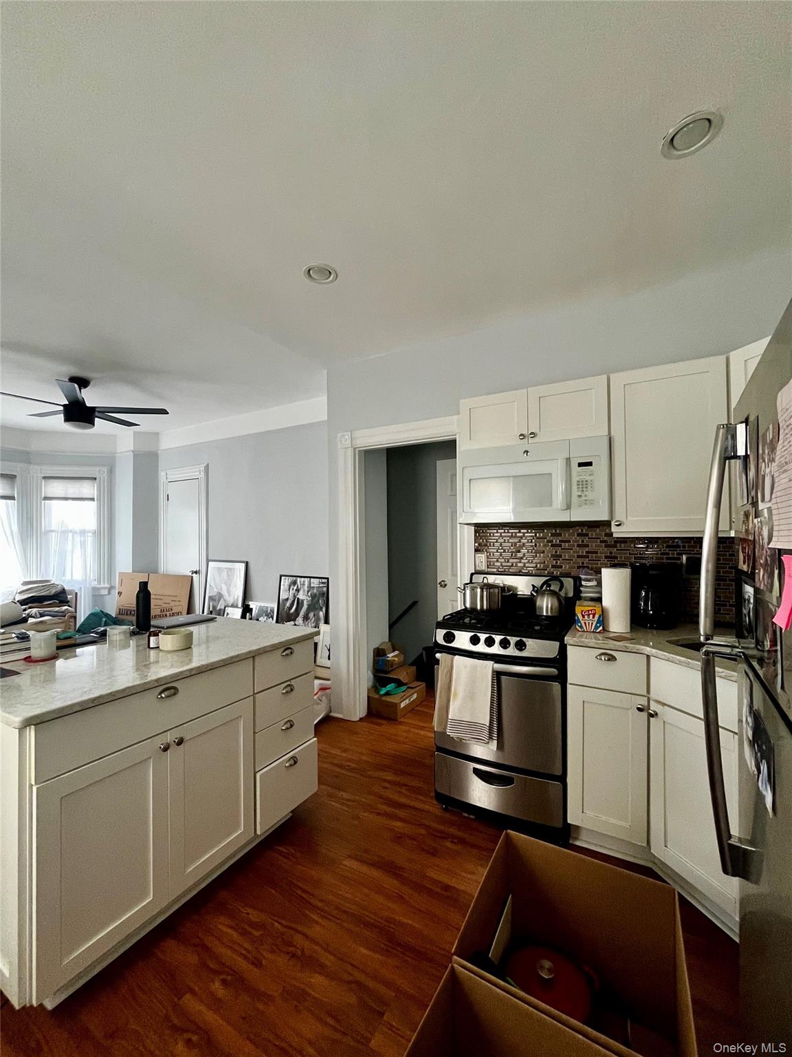 Photo 4 of this property