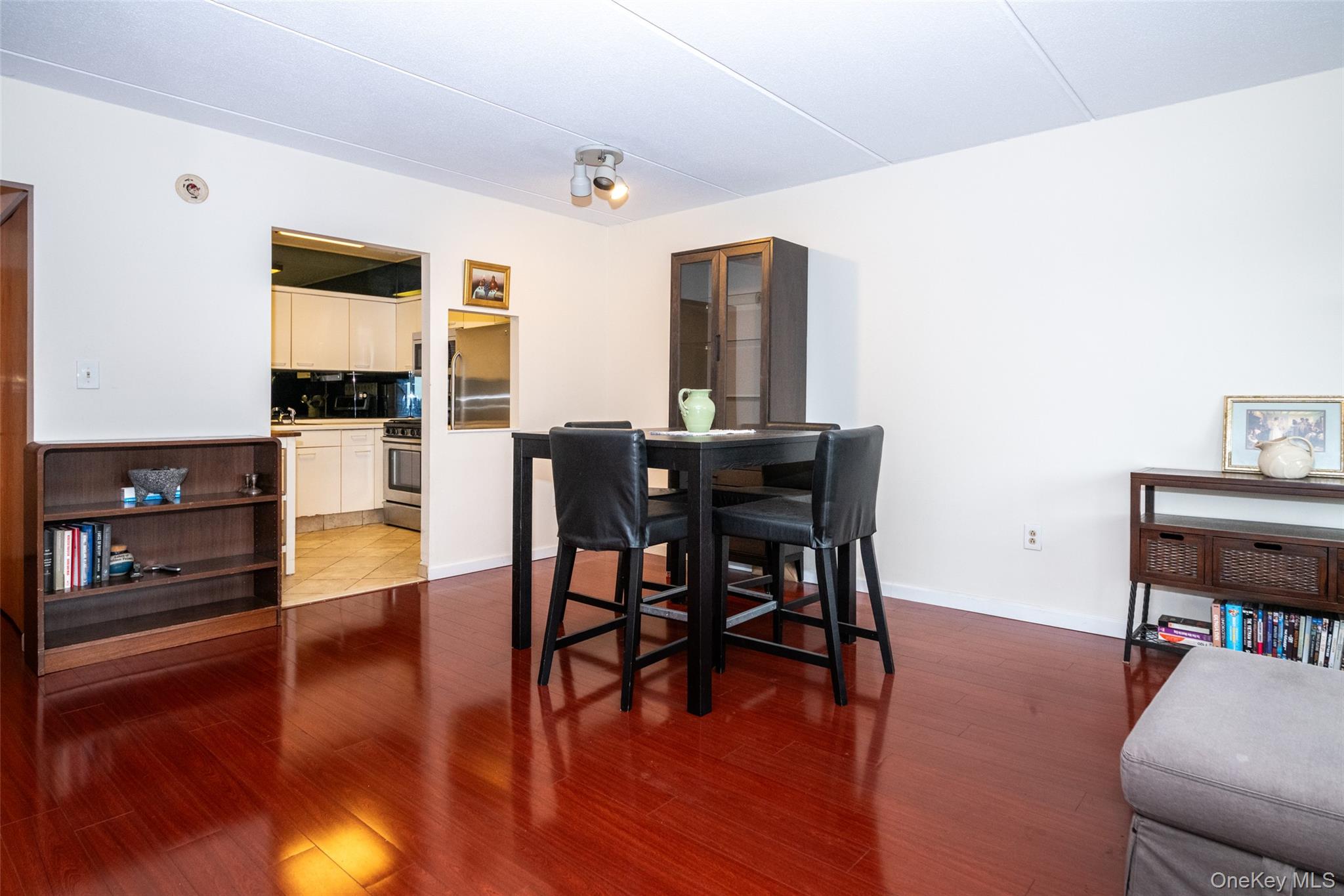 Photo 6 of this property