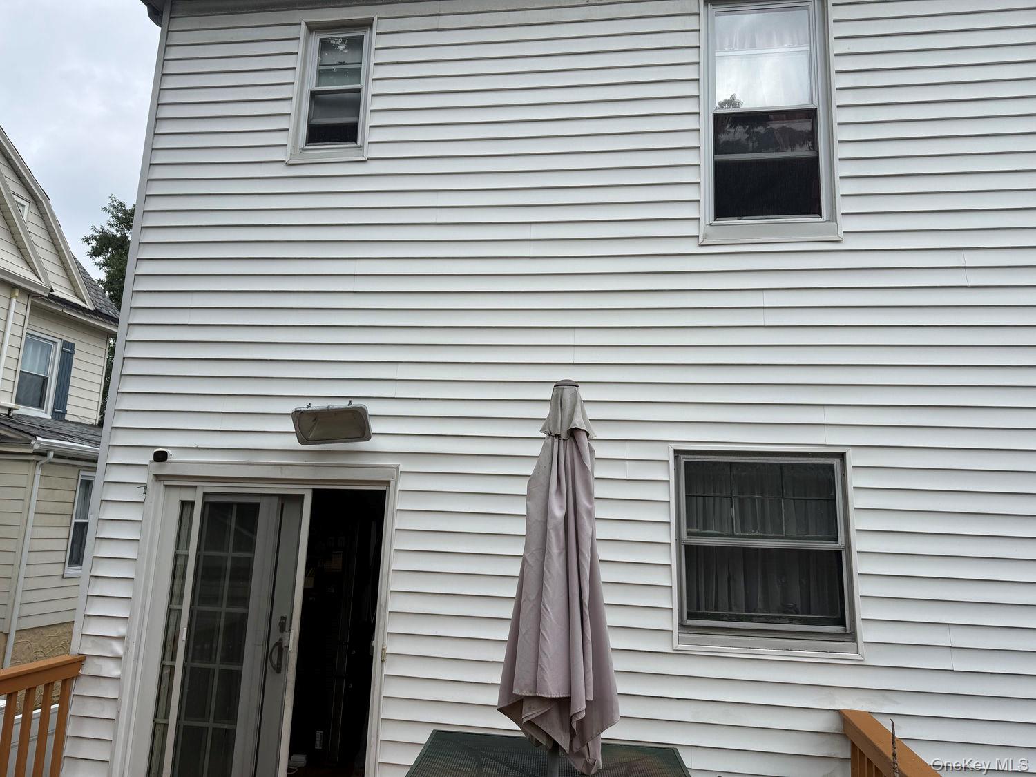 Photo 7 of this property