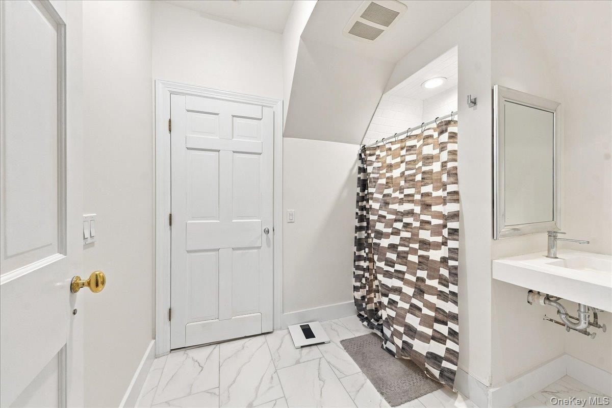 Photo 18 of this property
