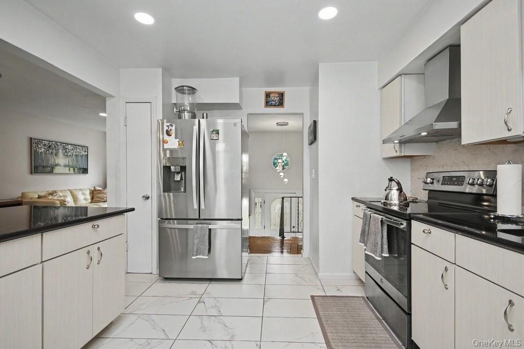 Photo 5 of this property