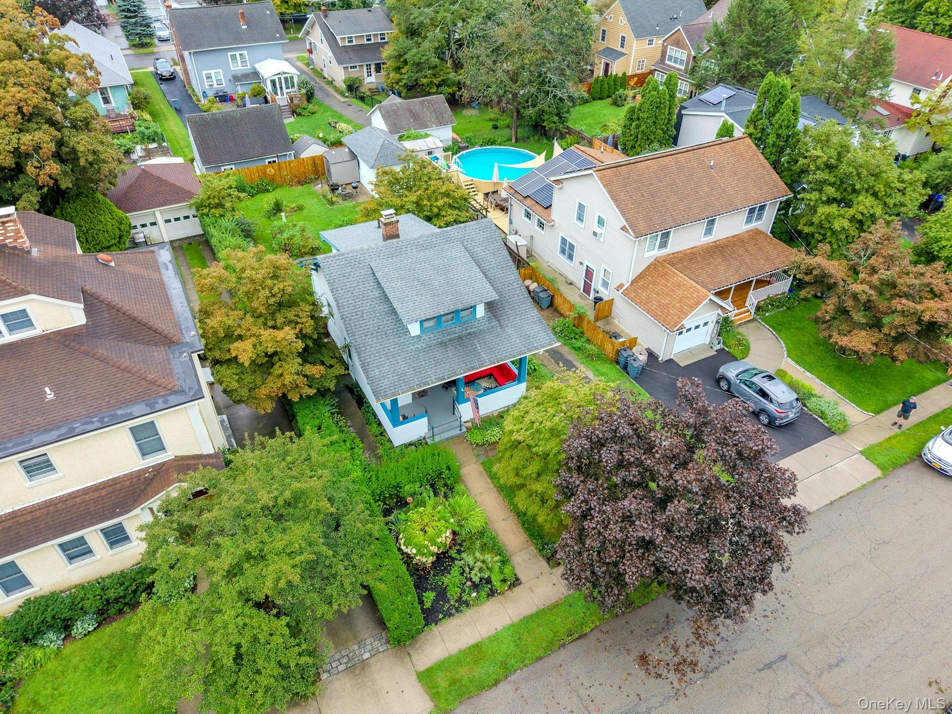 Photo 33 of this property