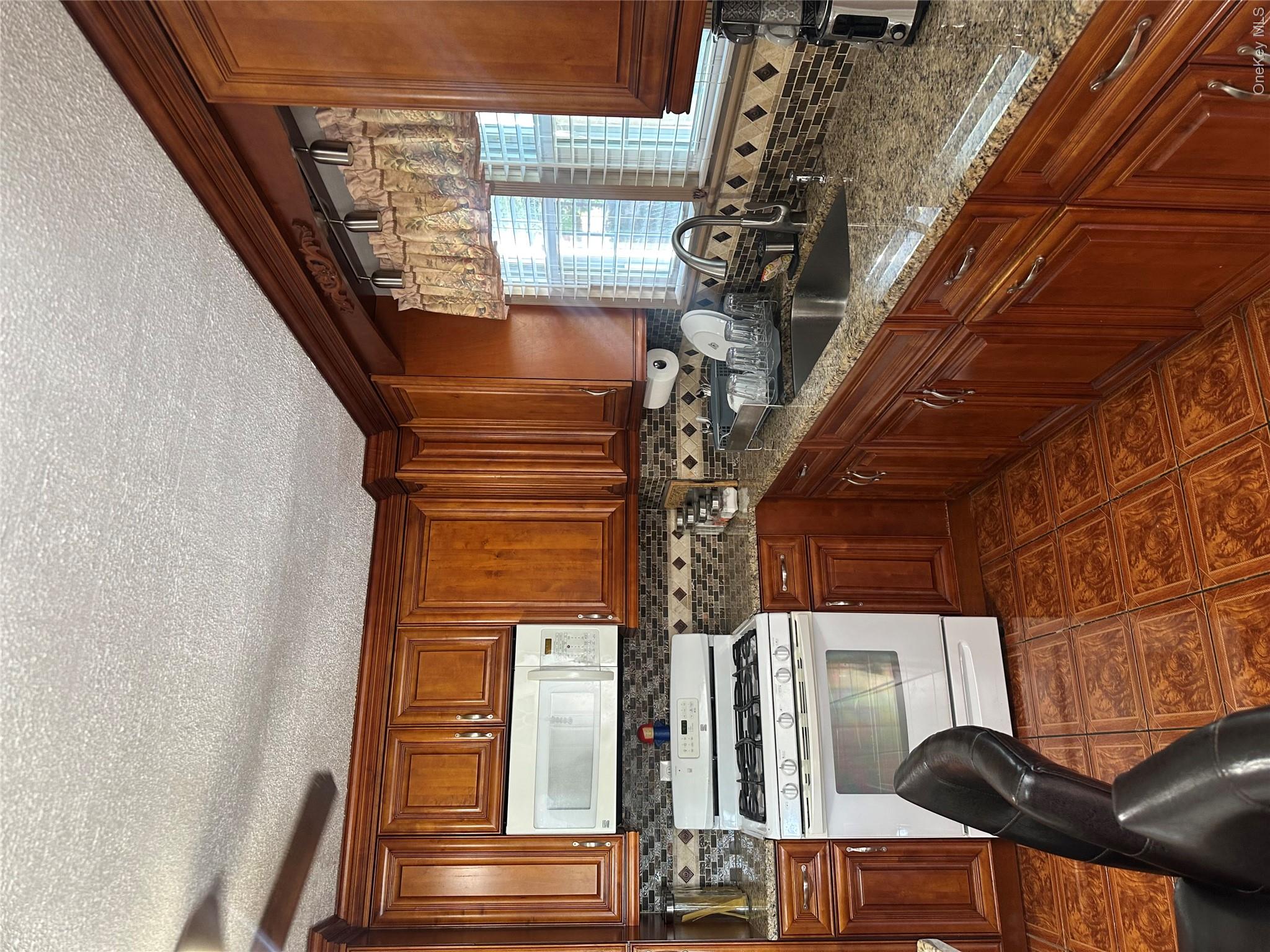 Photo 6 of this property