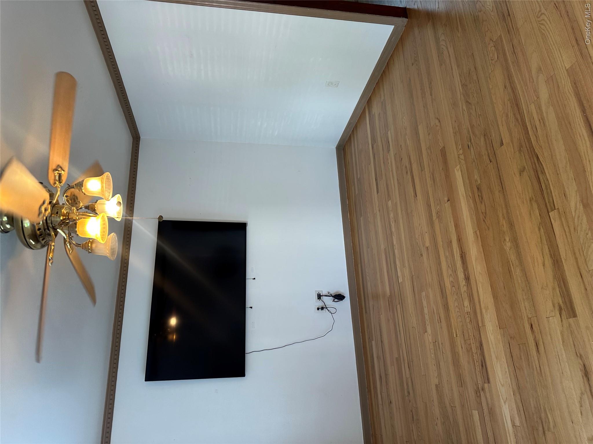 Photo 4 of this property