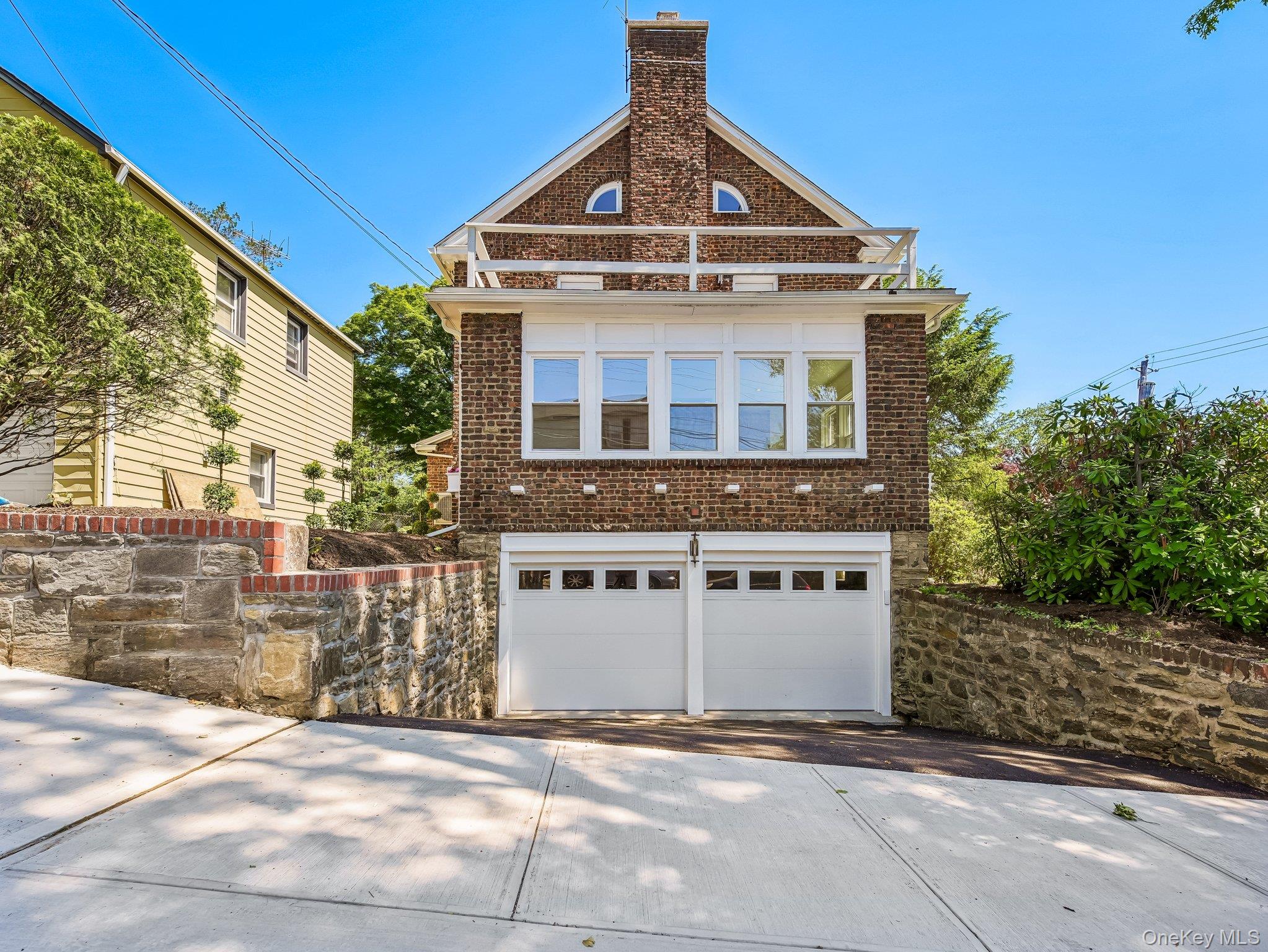 Photo 3 of this property