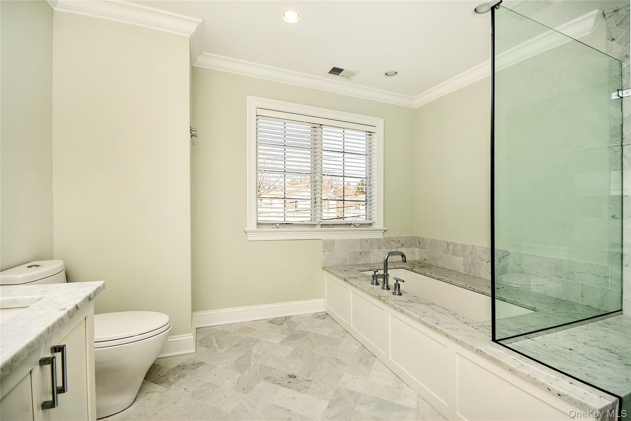 Photo 8 of this property