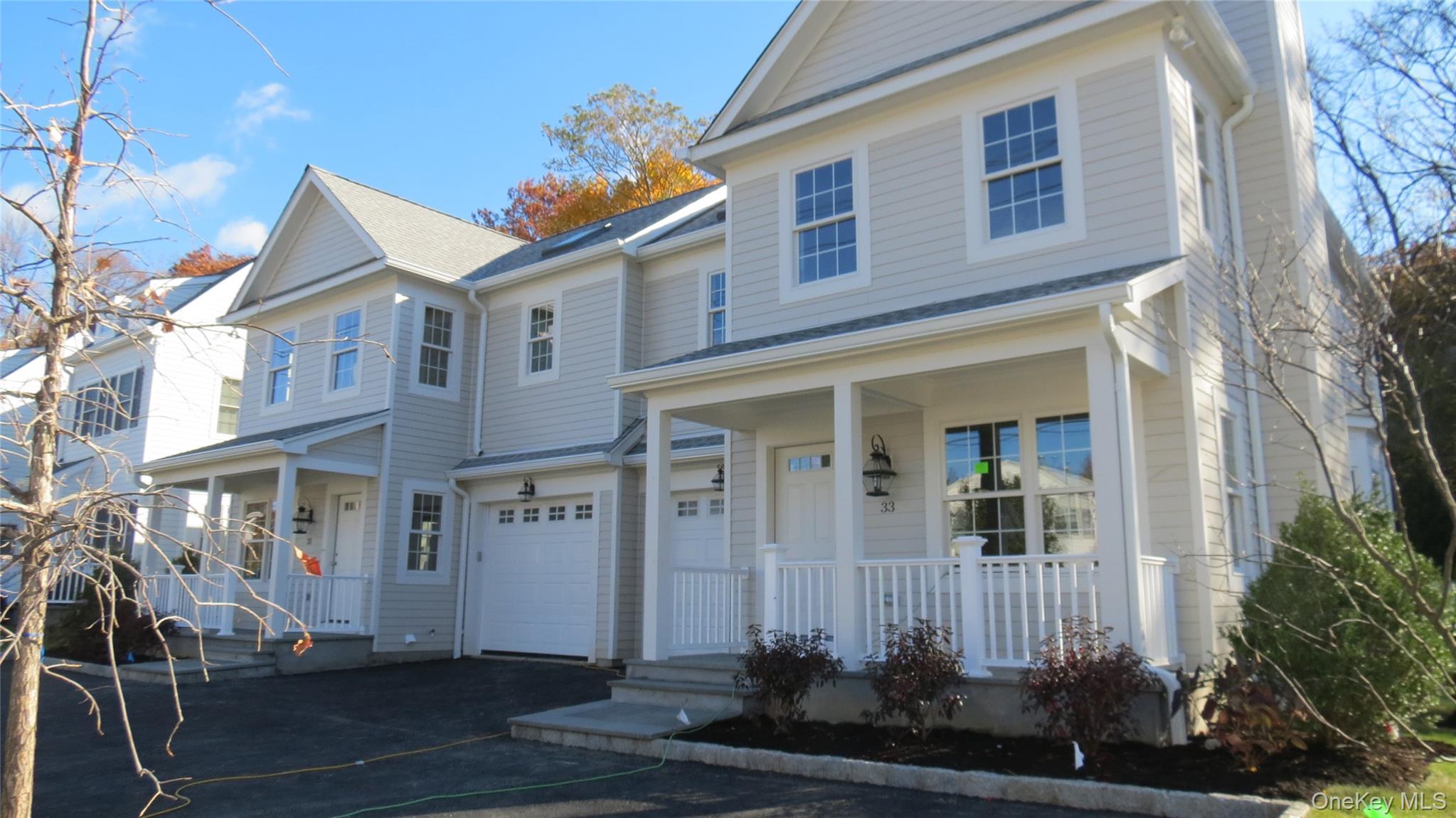 Custom-built by Paul Varsames, this exceptional 4-bedroom rental offer...
