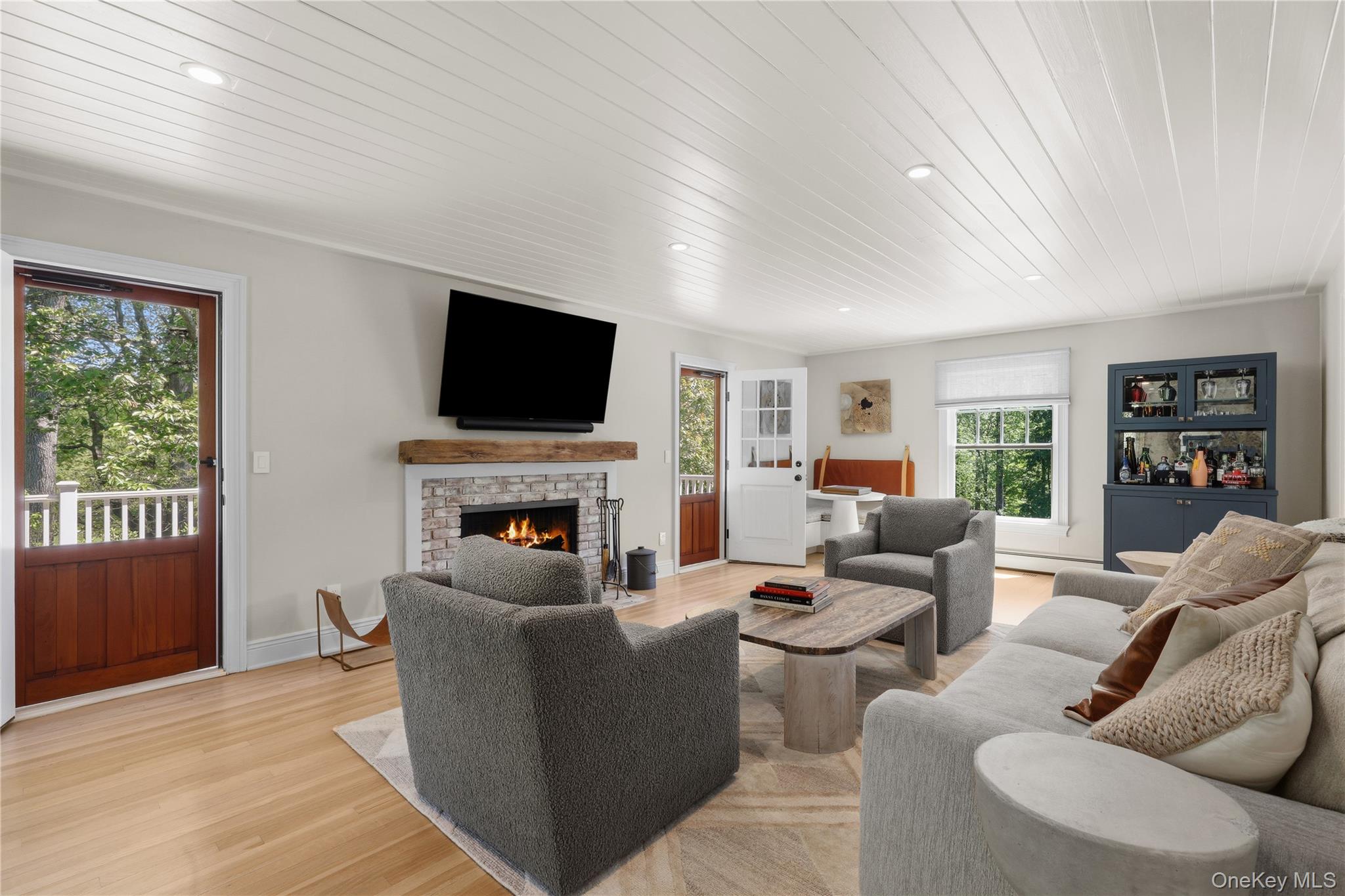 Photo 9 of this property