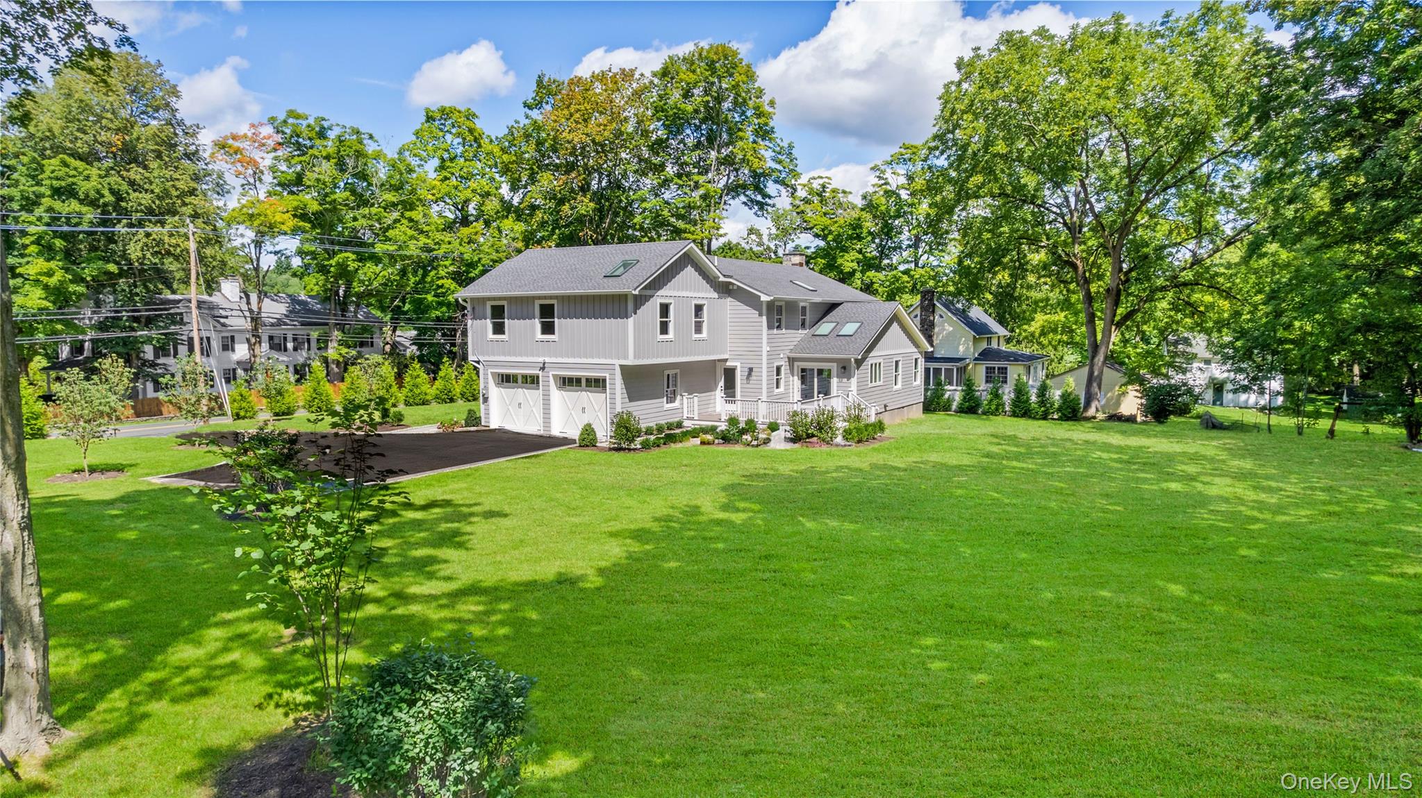 Photo 4 of this property