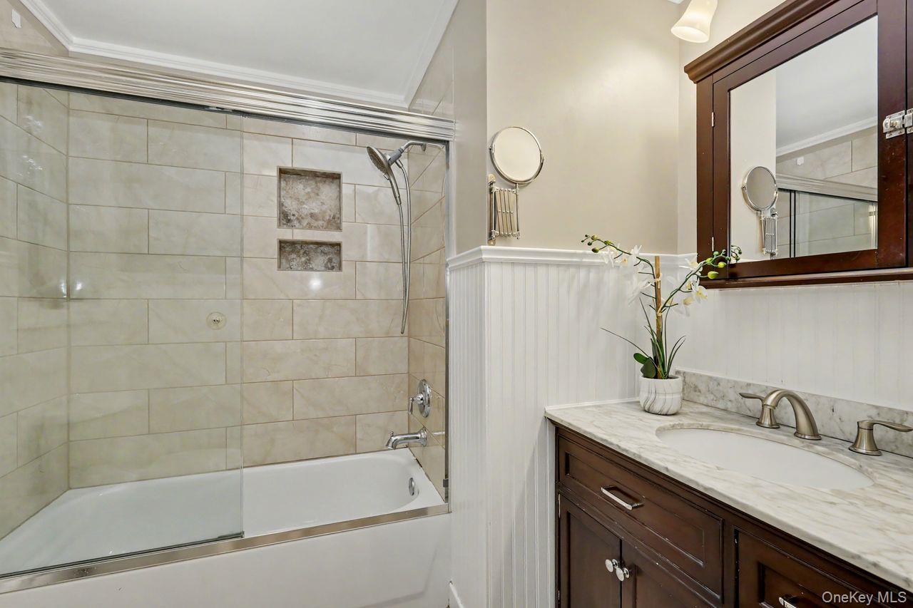 Photo 8 of this property