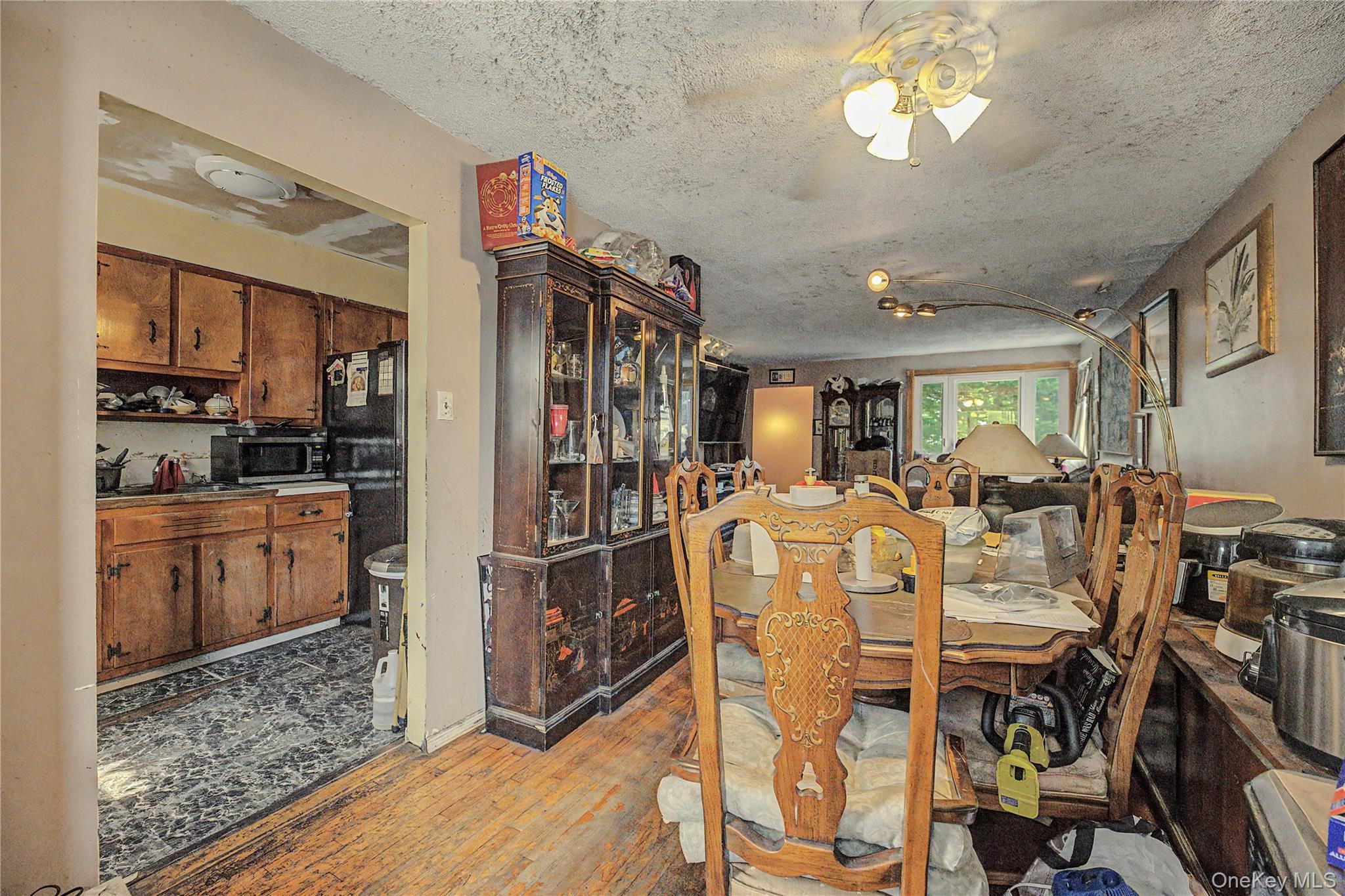Photo 9 of this property