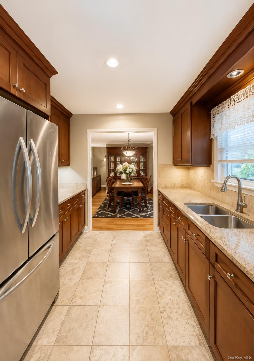 Photo 4 of this property